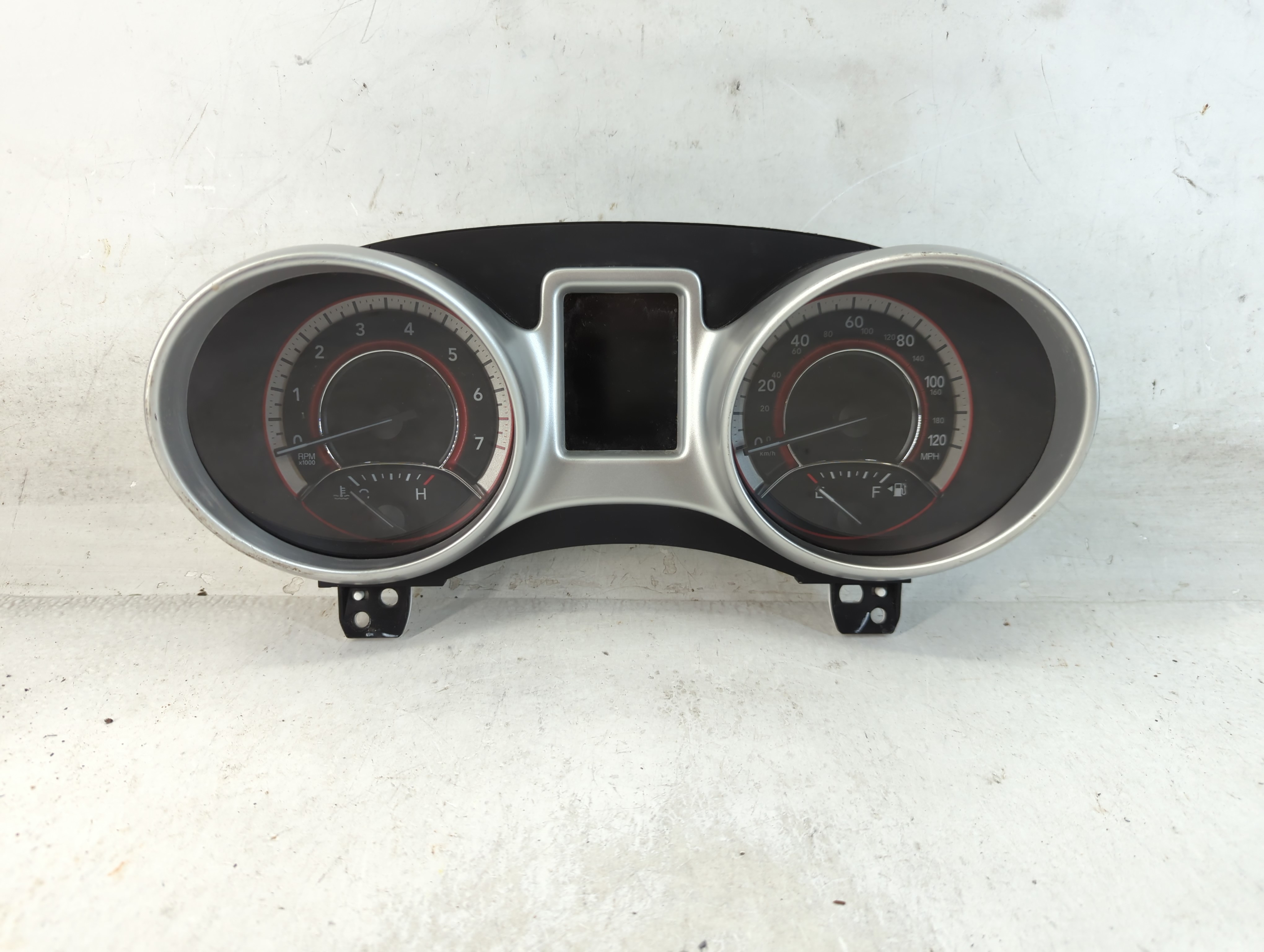 2014 Dodge Journey Speedometer Instrument Cluster Gauges 56054812ab 880549 - Oemusedautoparts1.com