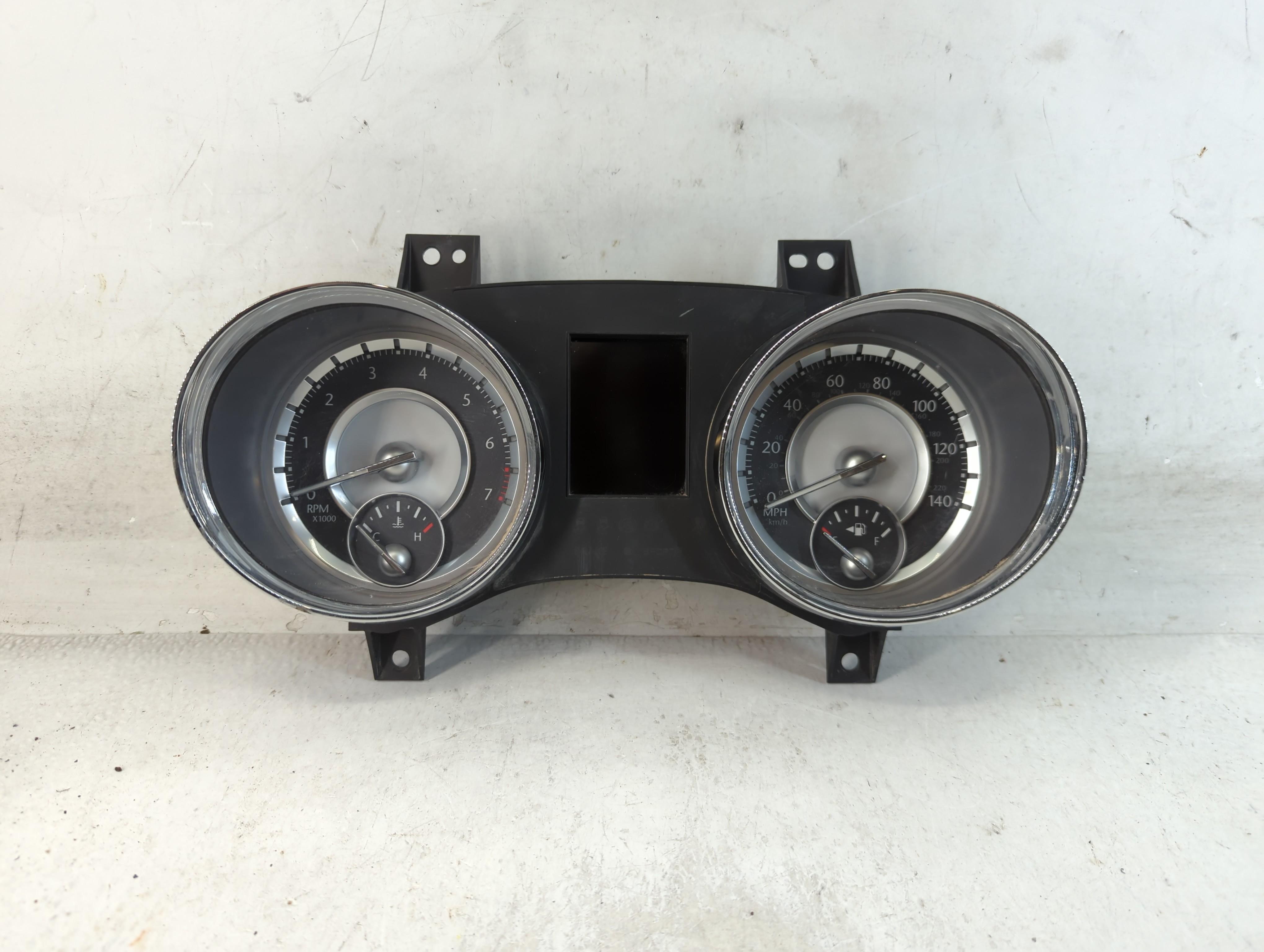 Picture of 2012-2012 Chrysler 300 Speedometer Instrument Cluster Gauges P56046398aj 880550