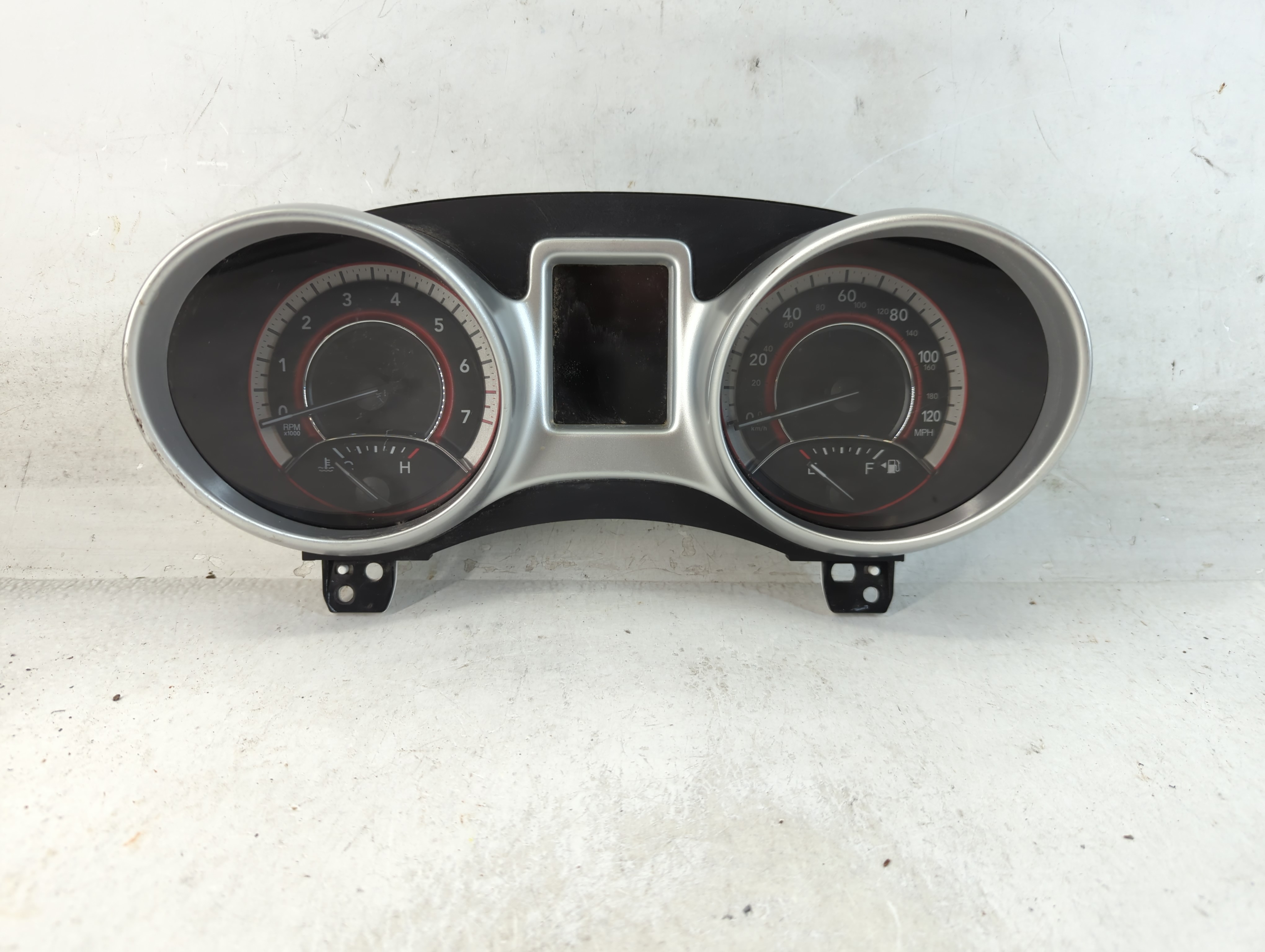 2013 Dodge Journey Speedometer Instrument Cluster Gauges 05091537ac 880553 - Oemusedautoparts1.com