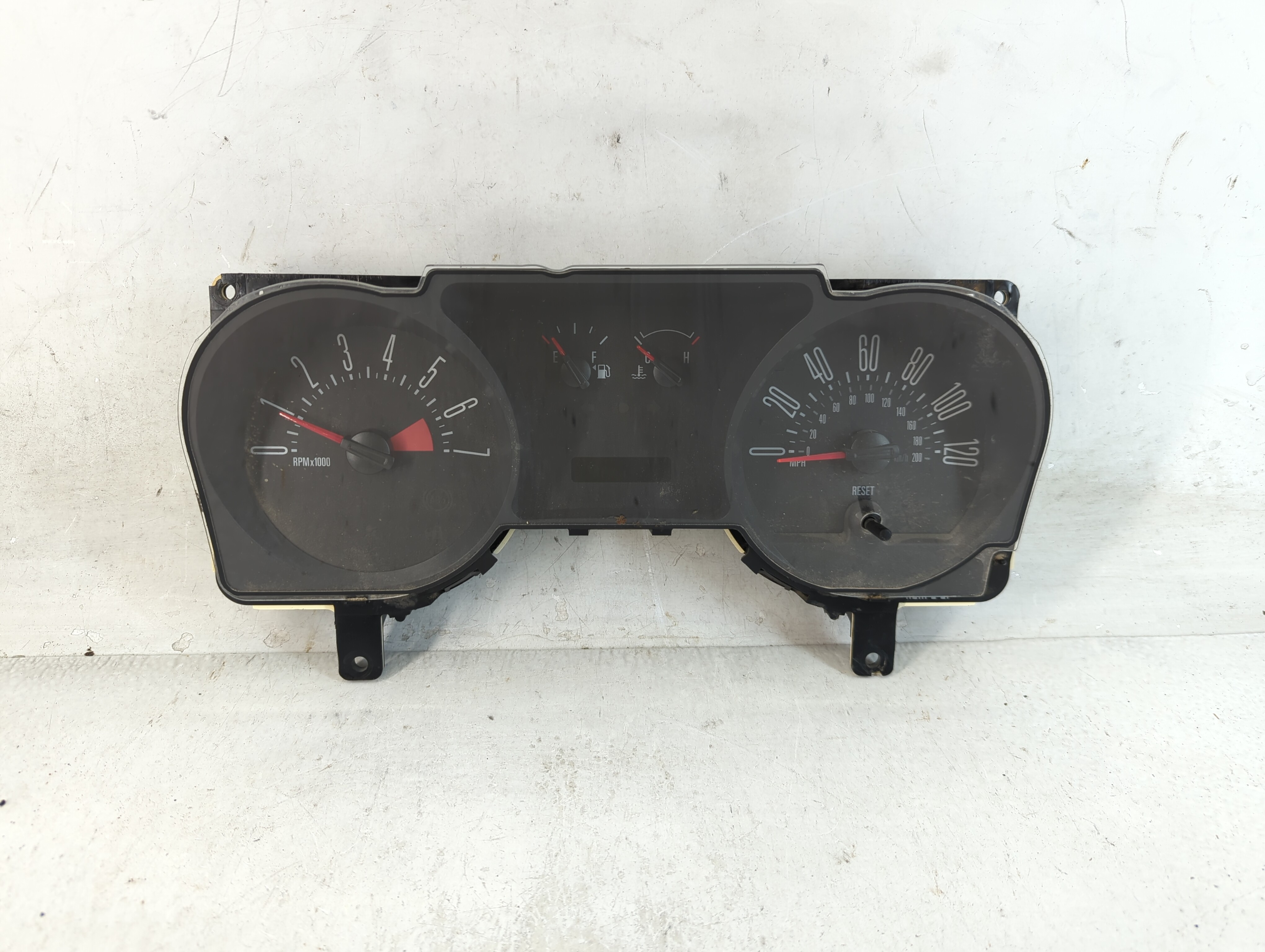 2007-2009 Ford Mustang Speedometer Instrument Cluster Gauges 880558 - Oemusedautoparts1.com