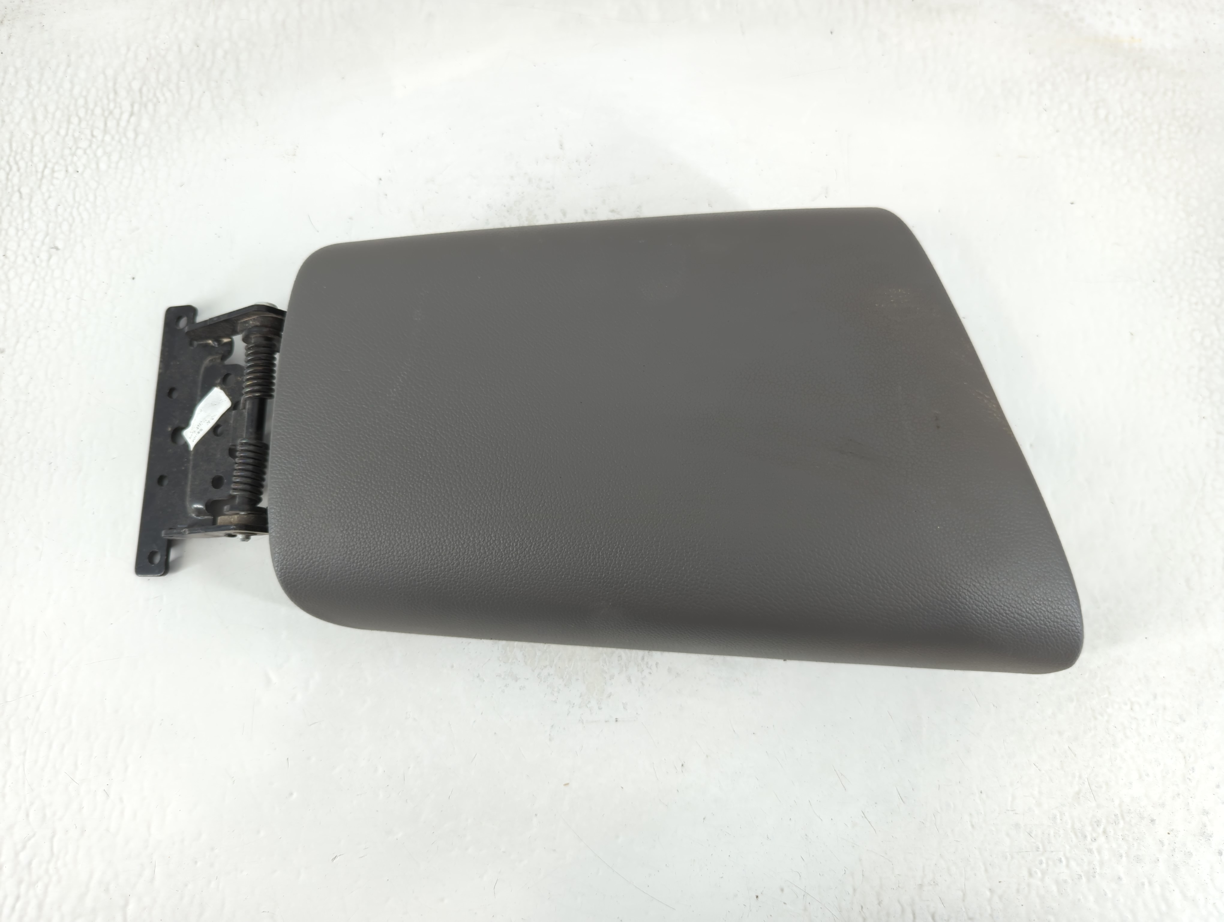 Picture of 2021 Hyundai Elantra Center Console Armrest Cover Lid Black 880594