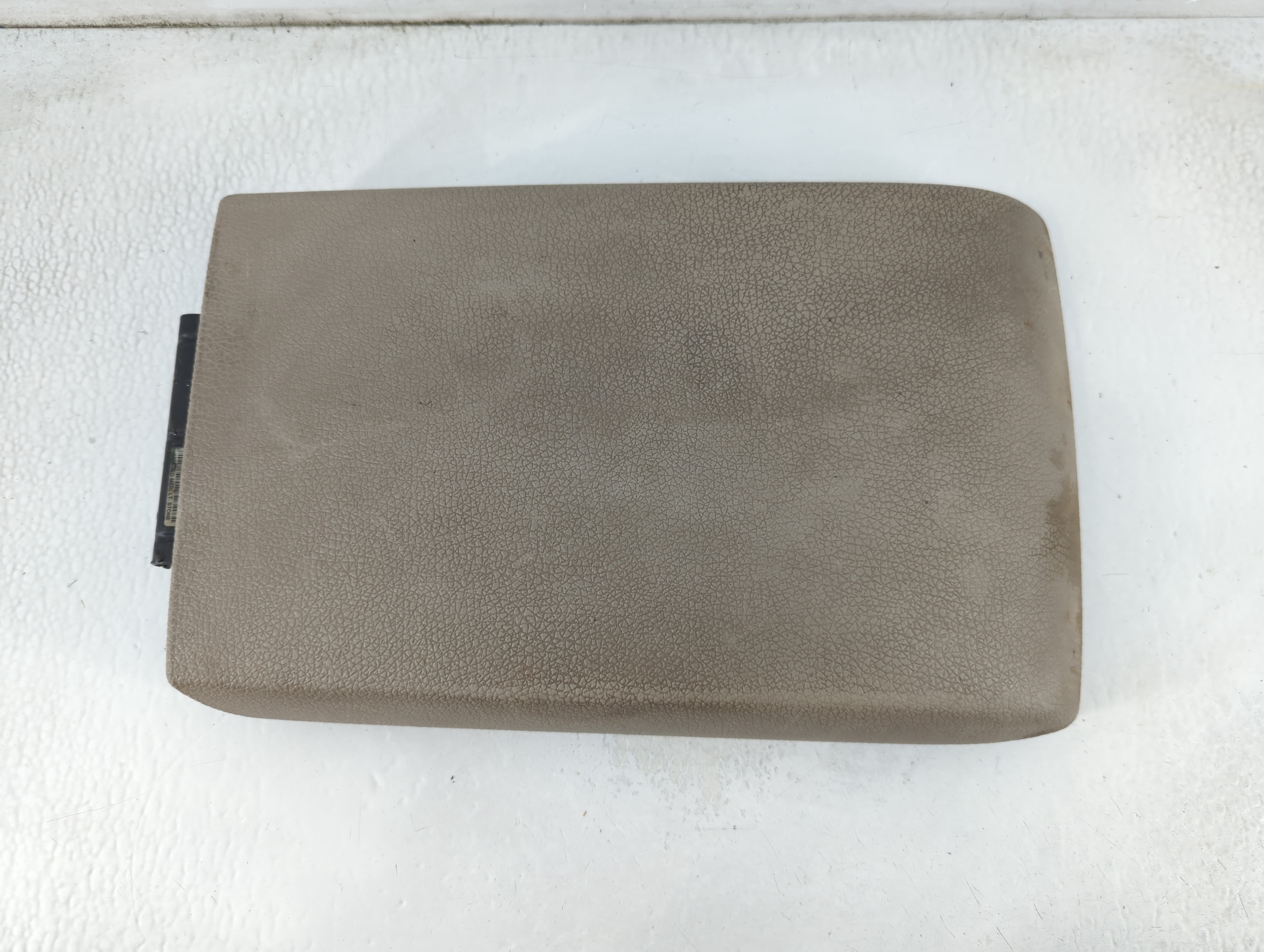 2008 Ford Explorer Center Console Armrest Cover Lid Grey 880600 - Oemusedautoparts1.com