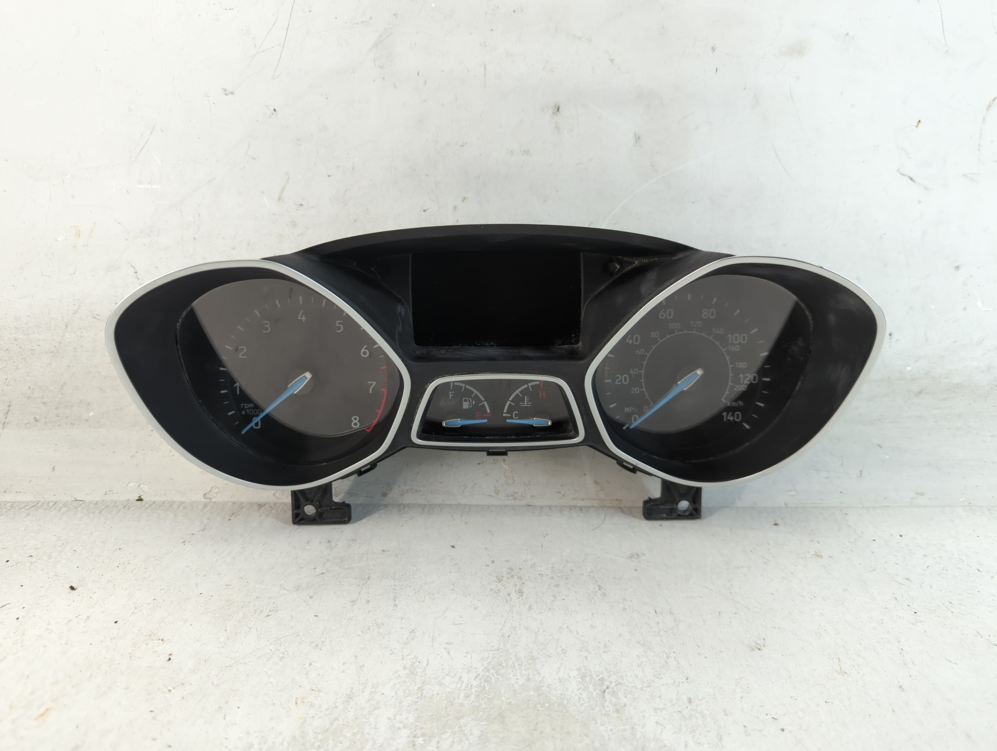 2017-2018 Ford Focus Speedometer Instrument Cluster Gauges 880643 - Oemusedautoparts1.com