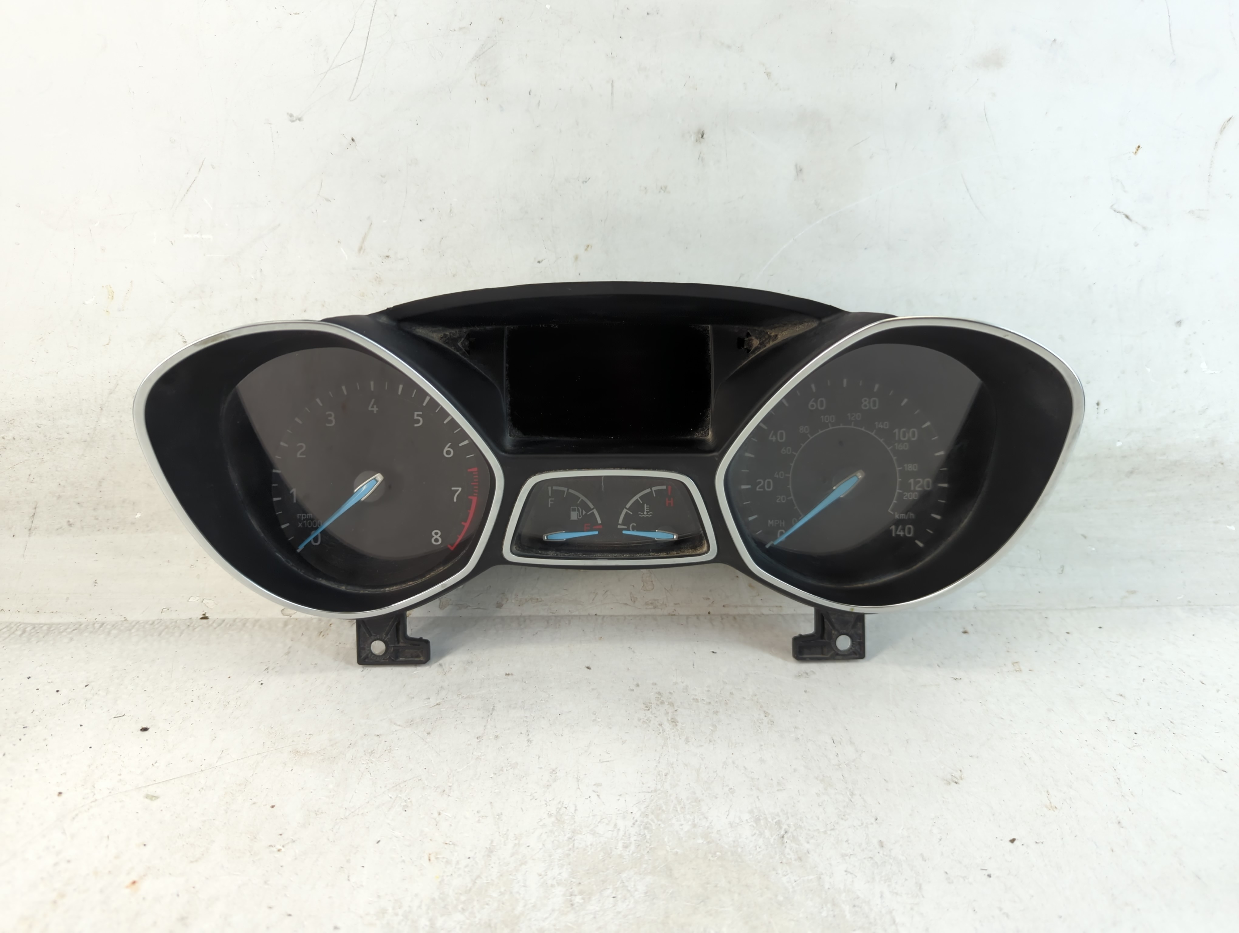 2018-2018 Ford Escape Speedometer Instrument Cluster Gauges 880647 - Oemusedautoparts1.com