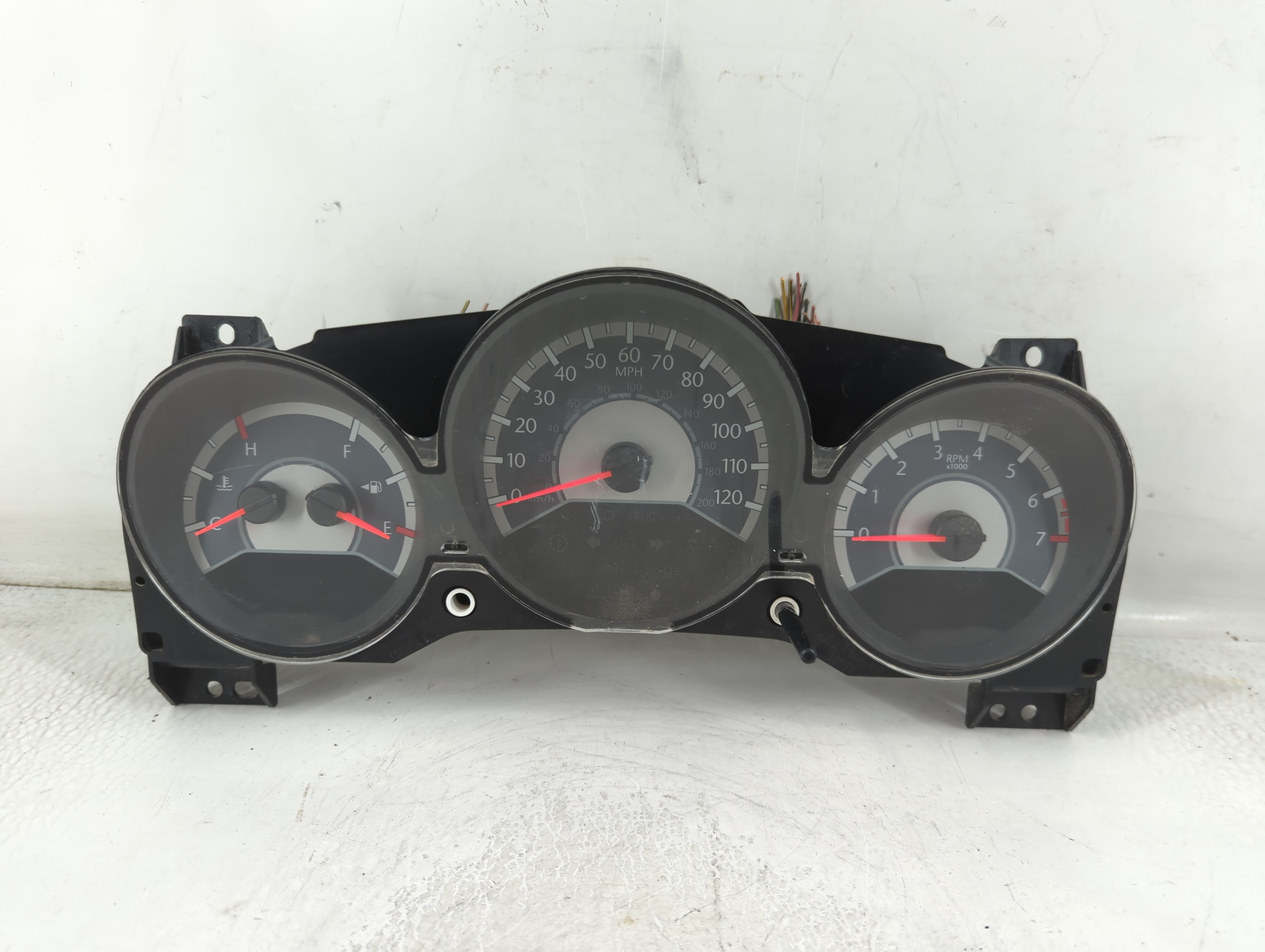 2011-2014 Chrysler 200 Speedometer Instrument Cluster Gauges 04840659aa 880696 - Oemusedautoparts1.com