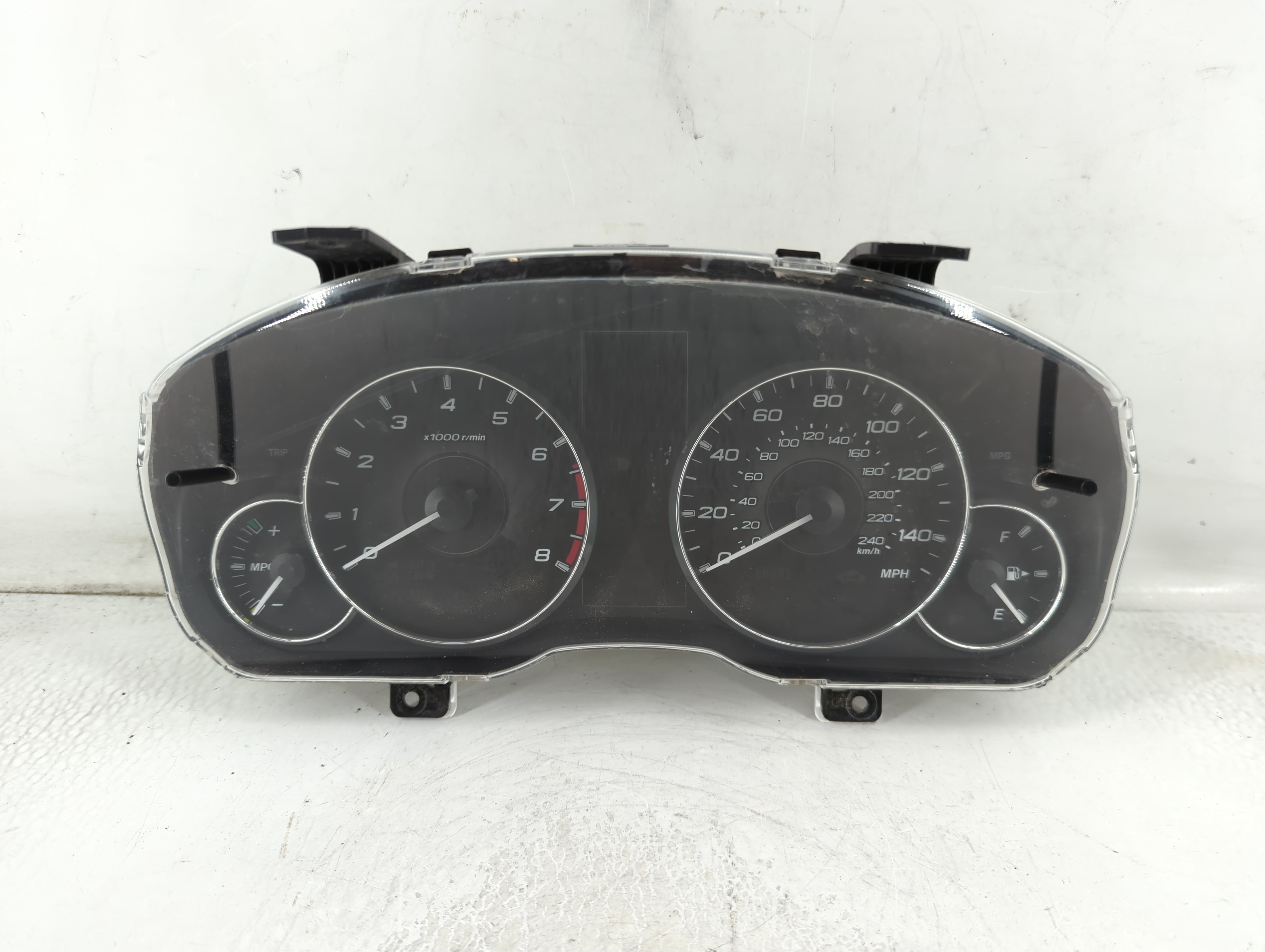 2011-2011 Subaru Legacy Speedometer Instrument Cluster Gauges 85003aj31a 880697 - Oemusedautoparts1.com