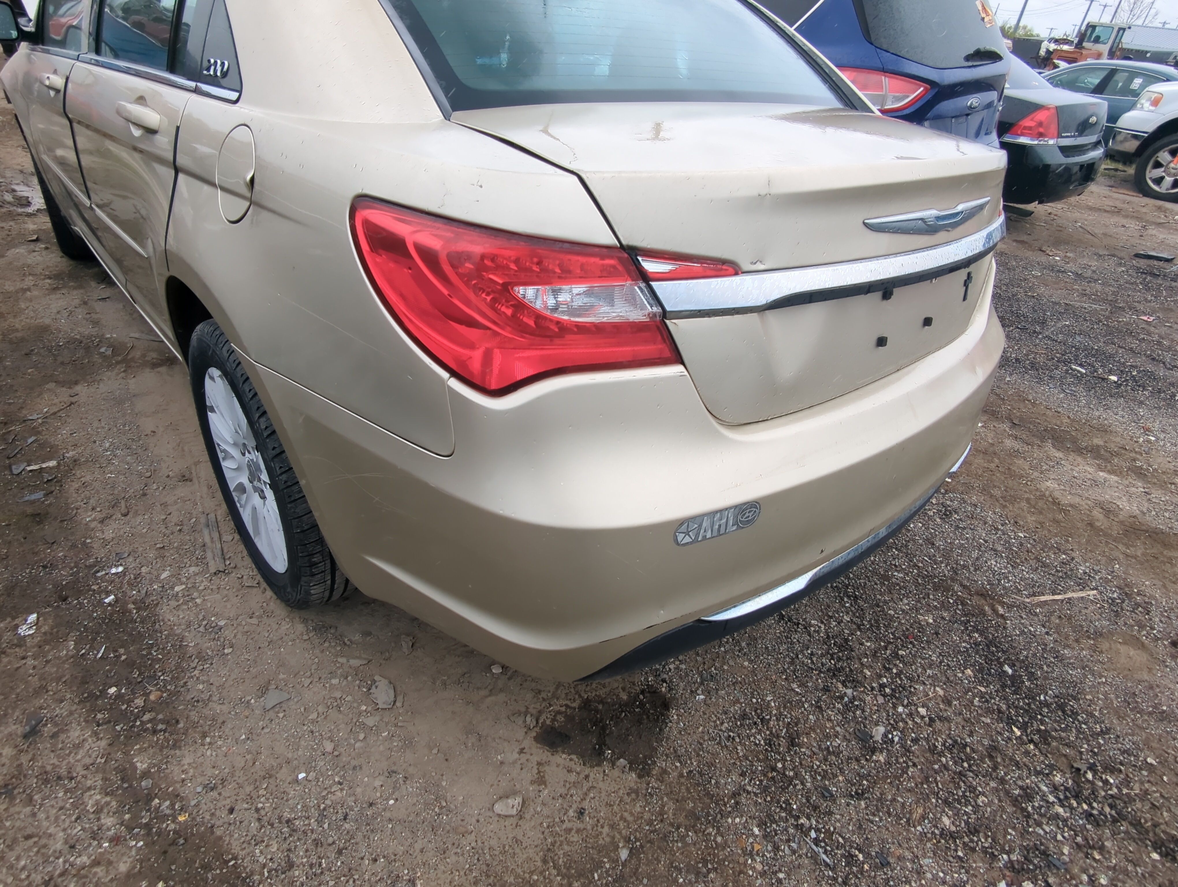 Picture of 2011-2014 Chrysler 200 Rear Bumper Assembly Oem 880786