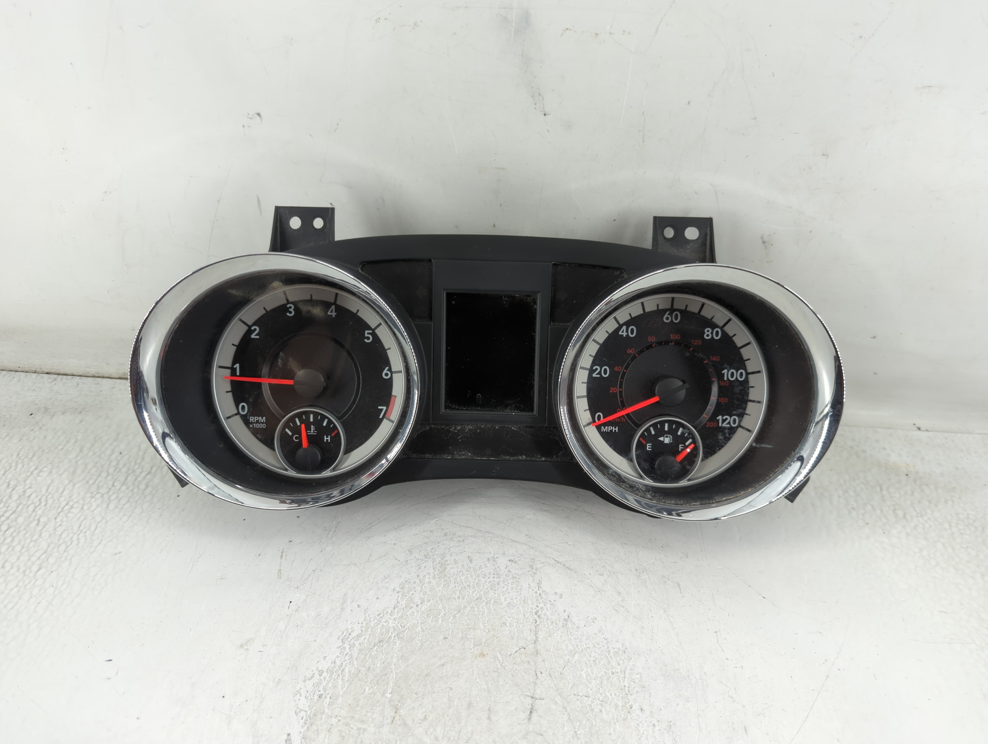 Picture of Dodge Caravan Speedometer Instrument Cluster Gauges P05091632aa 881056
