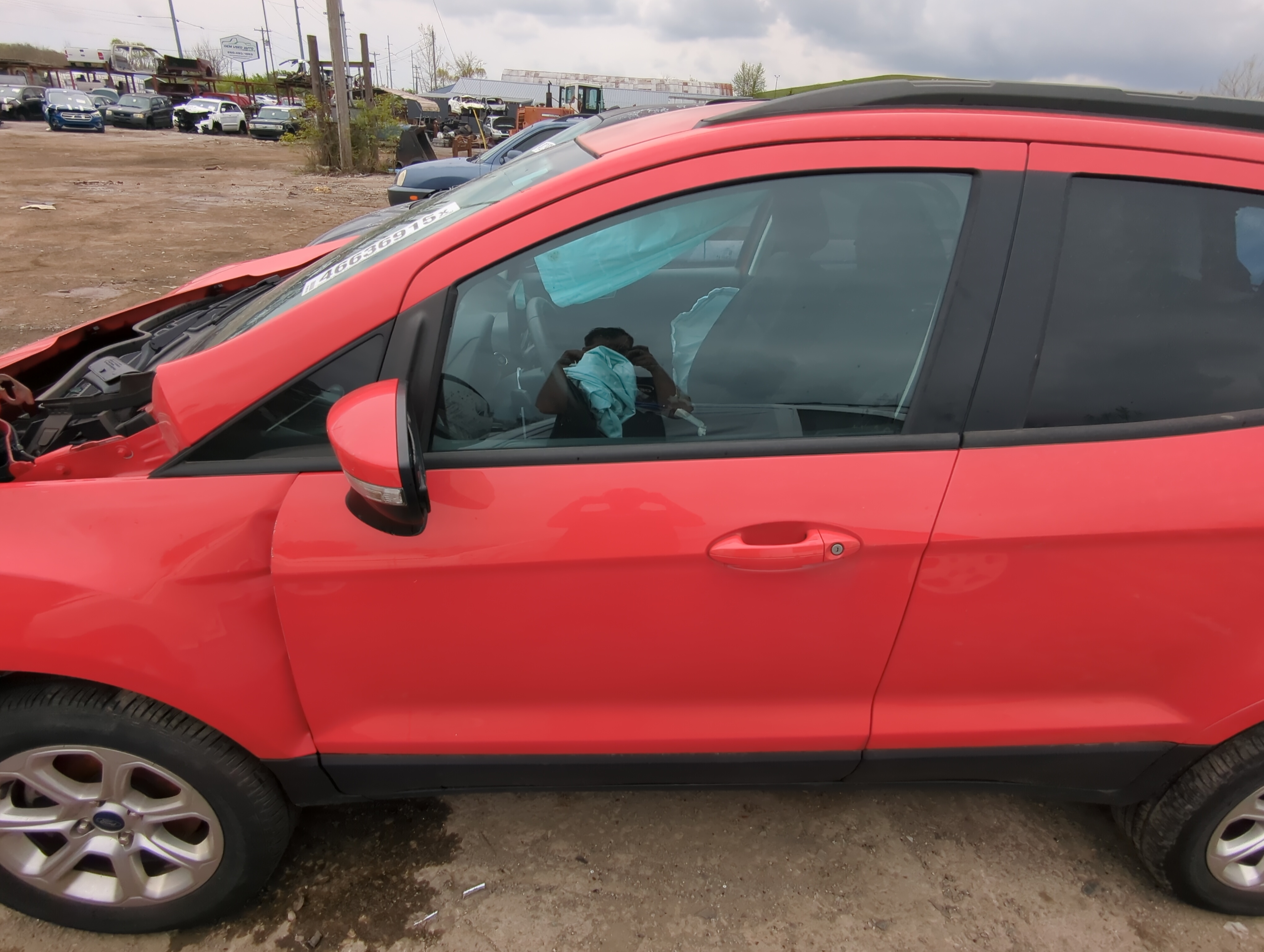 Picture of 2018-2022 Ford Ecosport Driver Front Door Oem 881254