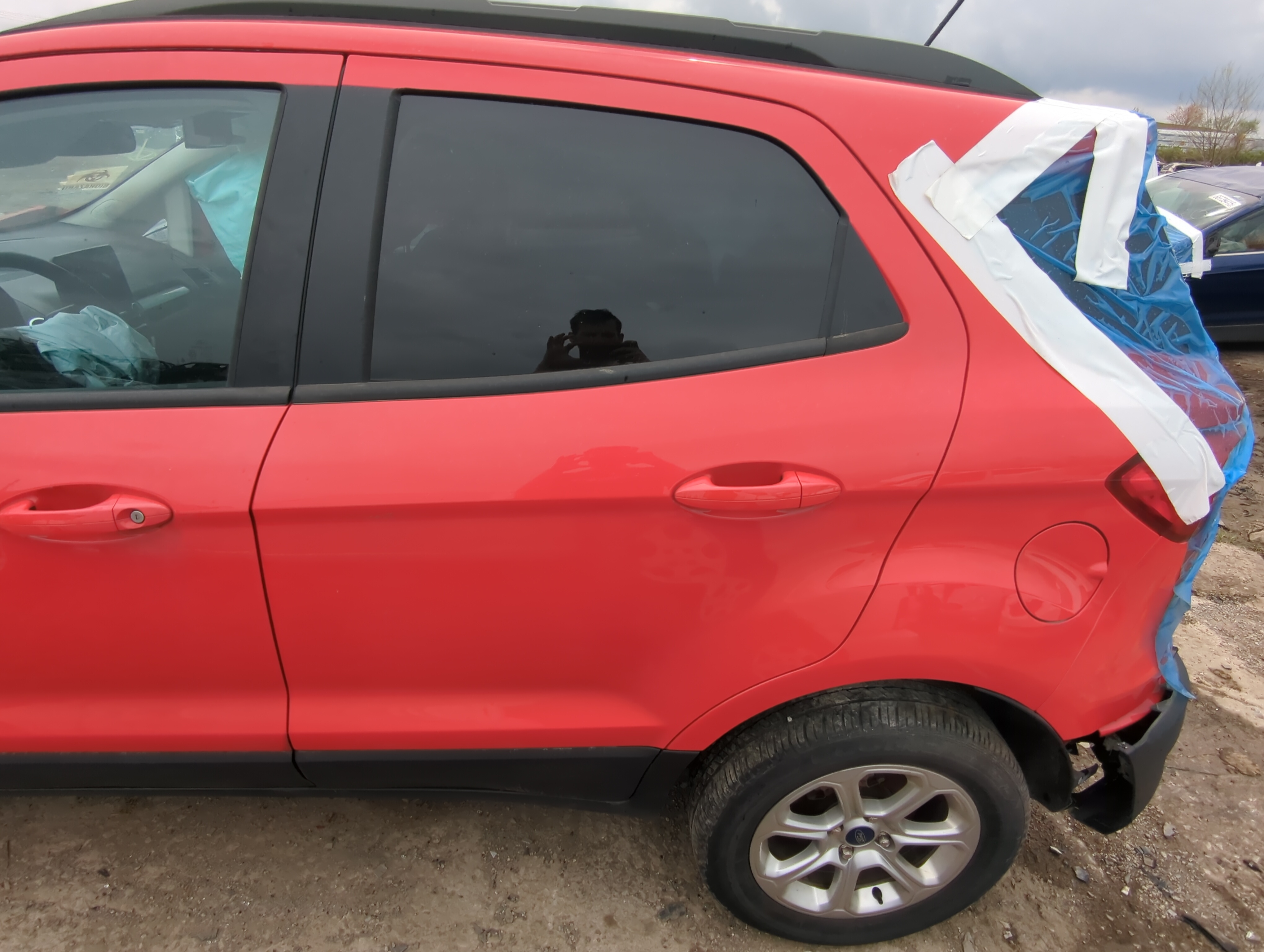 Picture of 2018-2022 Ford Ecosport Driver Rear Door Oem 881342