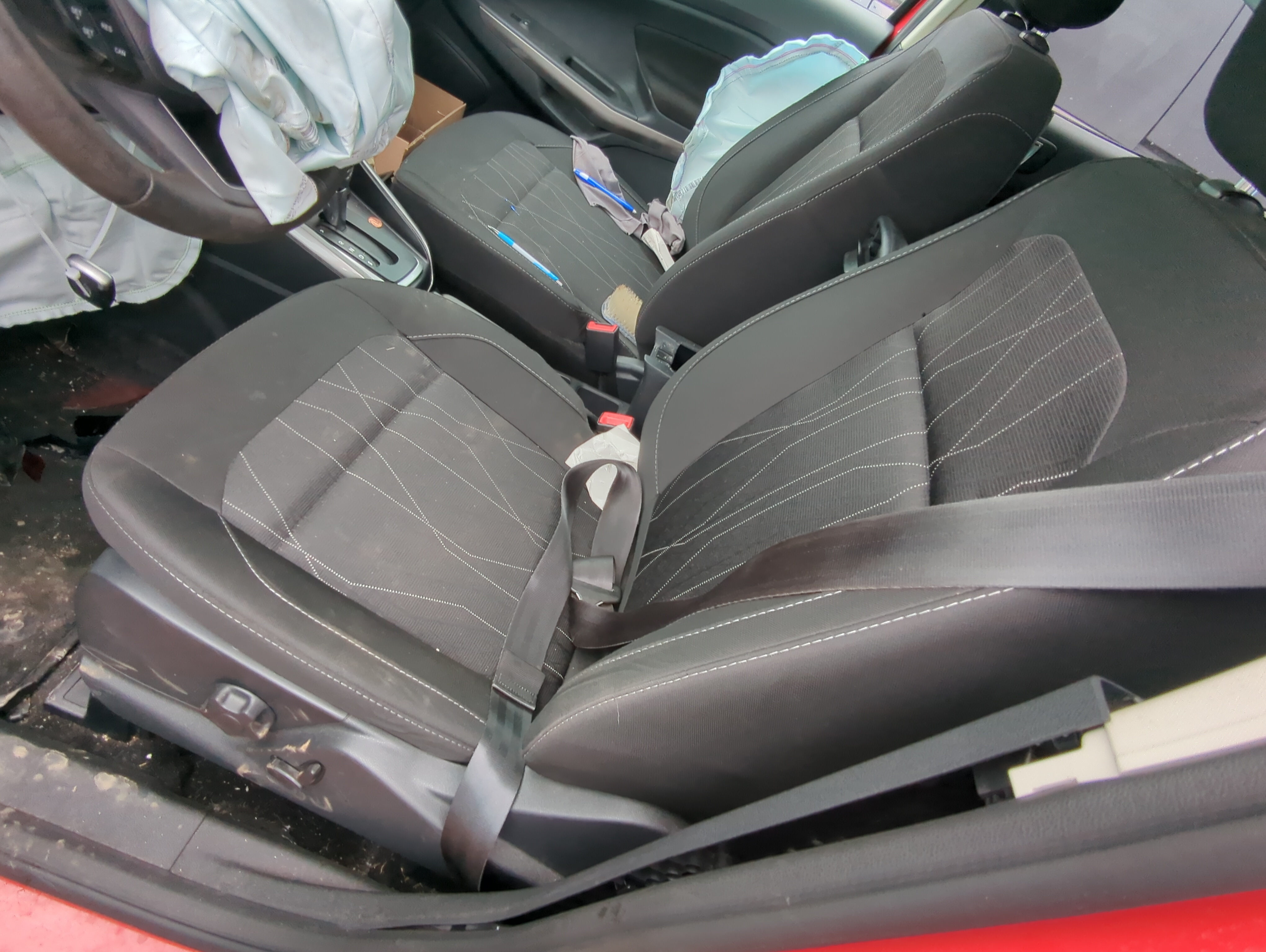 Picture of 2018-2022 Ford Ecosport Driver Front Seat Oem 881352