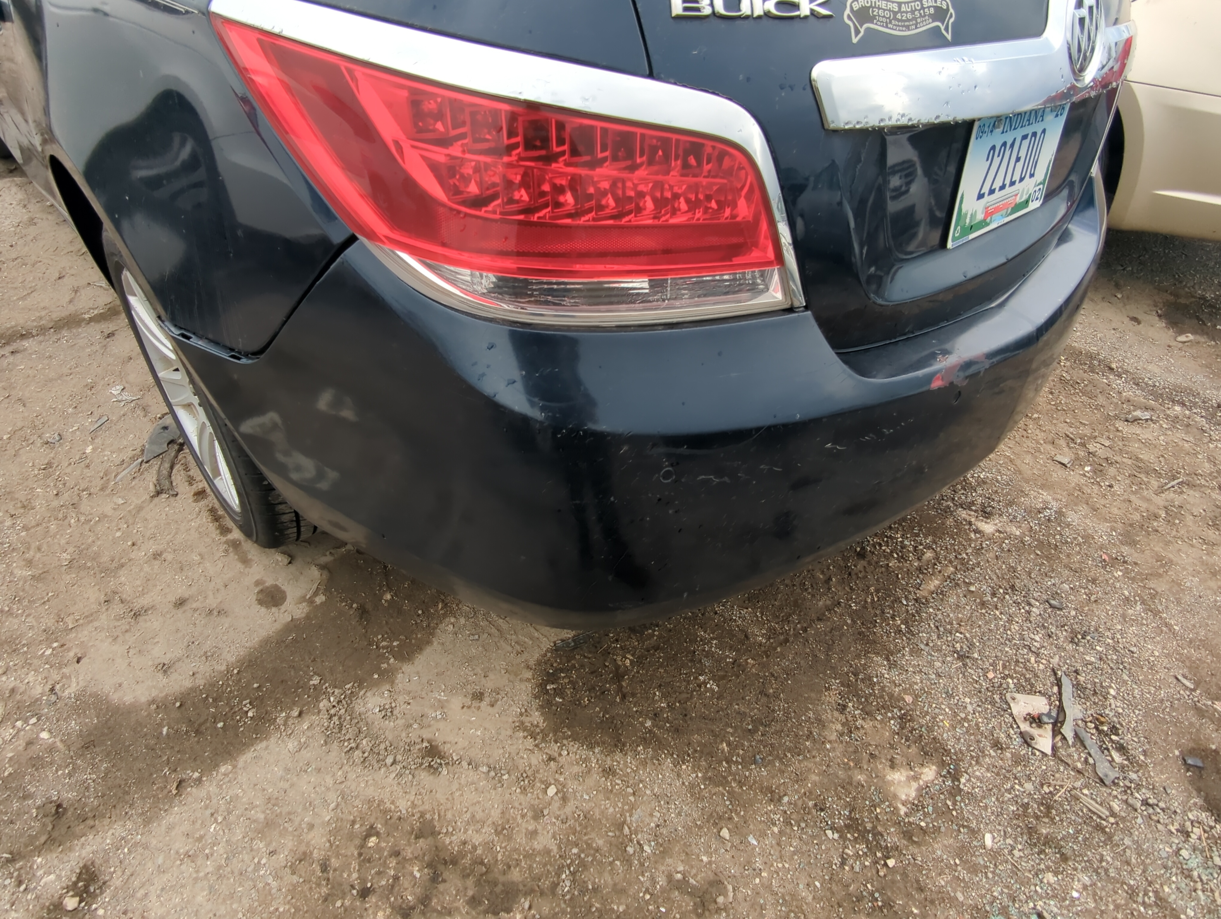 Picture of 2010-2013 Buick Lacrosse Rear Bumper Assembly Oem 881533