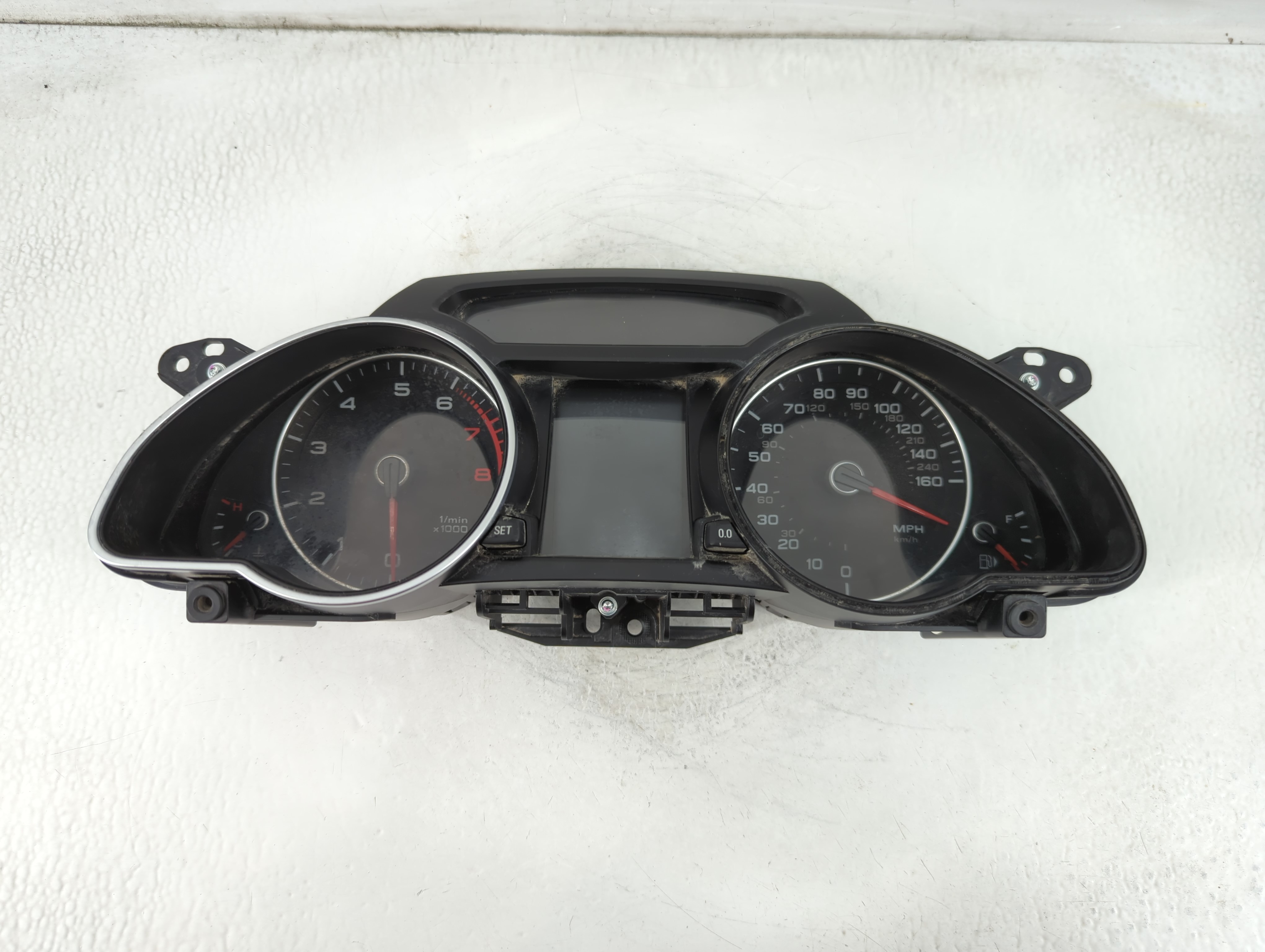 2013-2013 Audi A5 Speedometer Instrument Cluster Gauges 881552 - Oemusedautoparts1.com