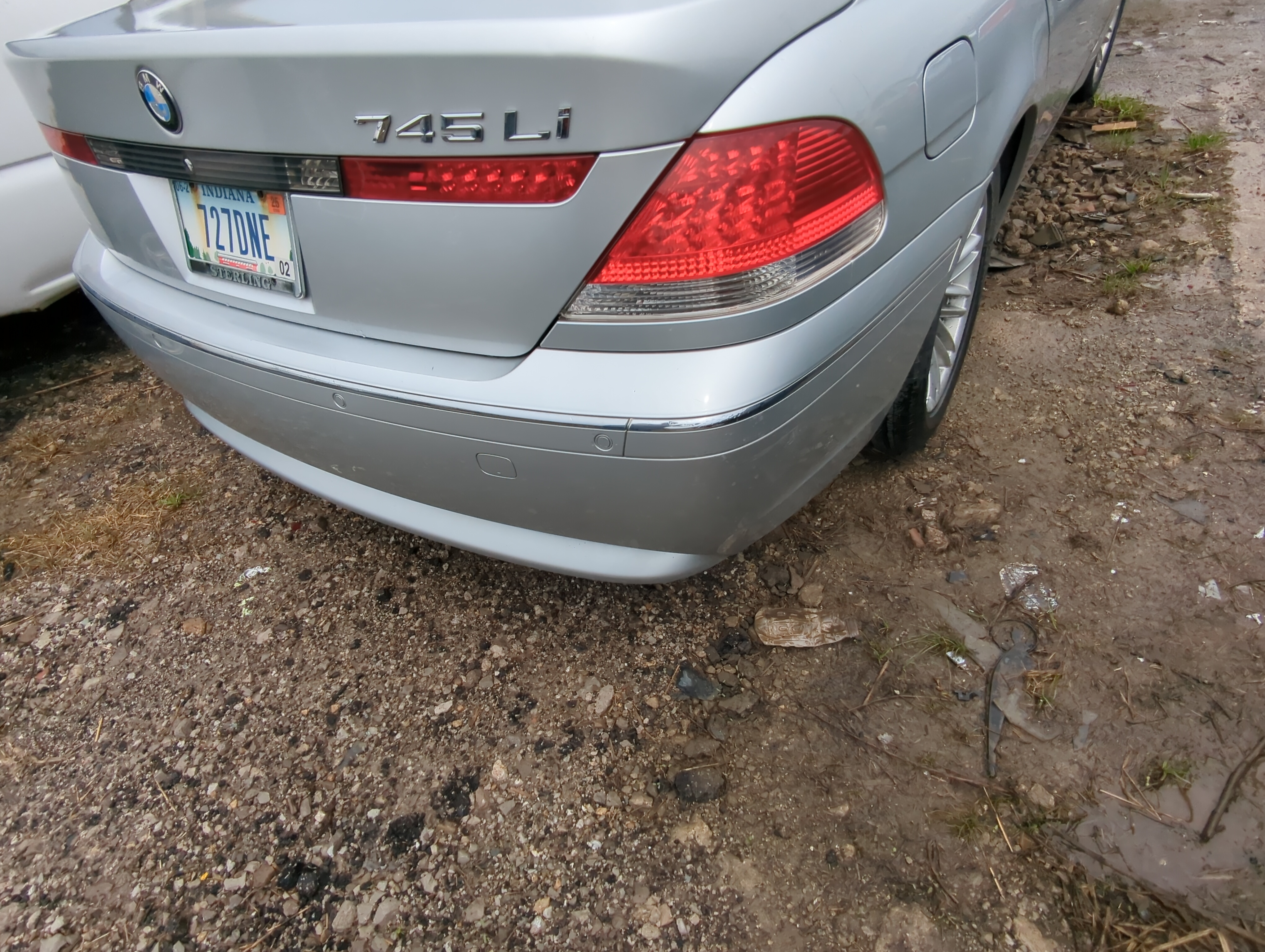 Picture of 2002-2005 Bmw 745i Passenger Rear Door Oem 881916