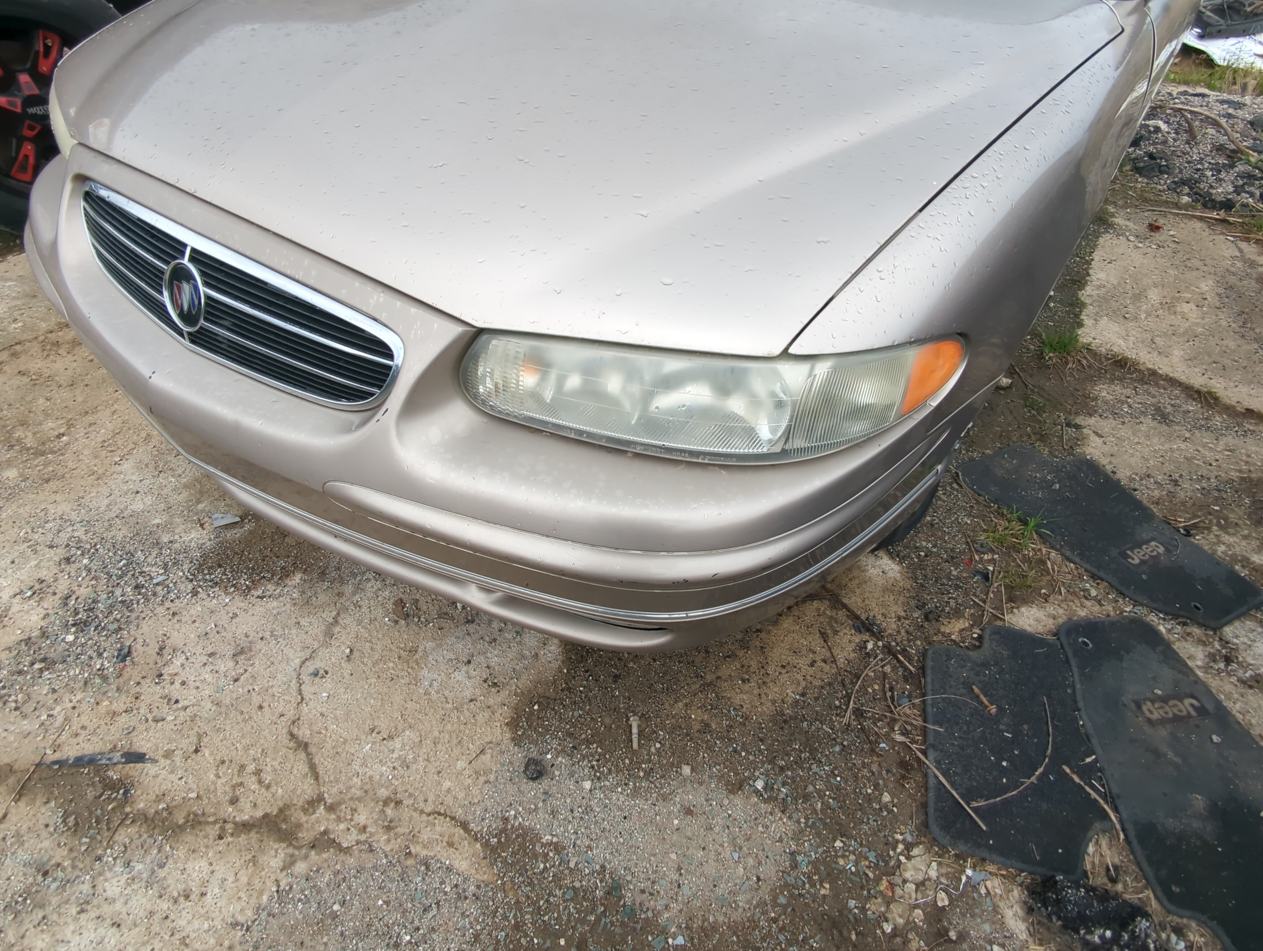 Picture of 1997-2004 Buick Regal Front Bumper - Oem 882264