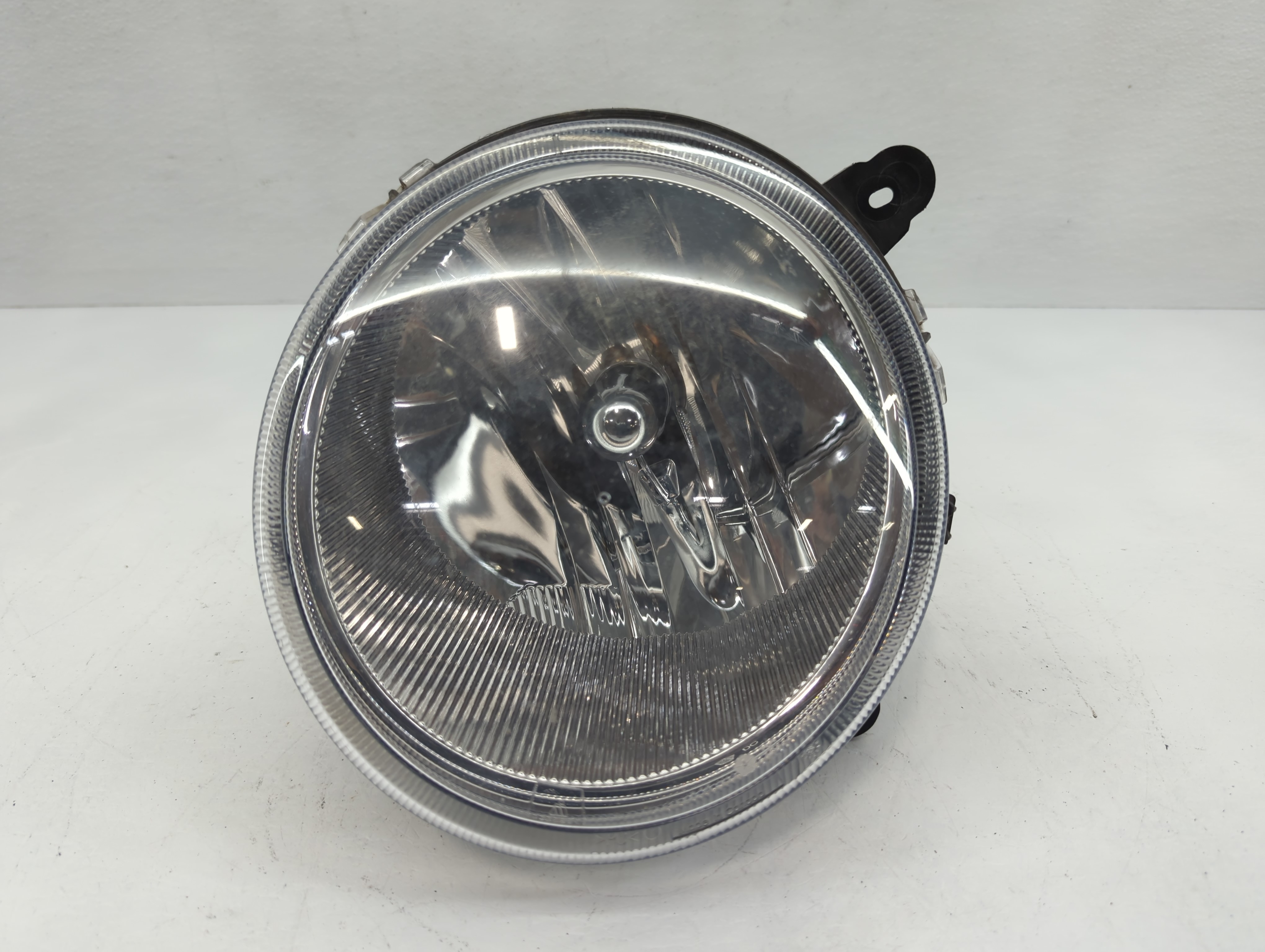 Picture of 2007-2017 Jeep Patriot Driver Left Oem Head Light Headlight Lamp 882412