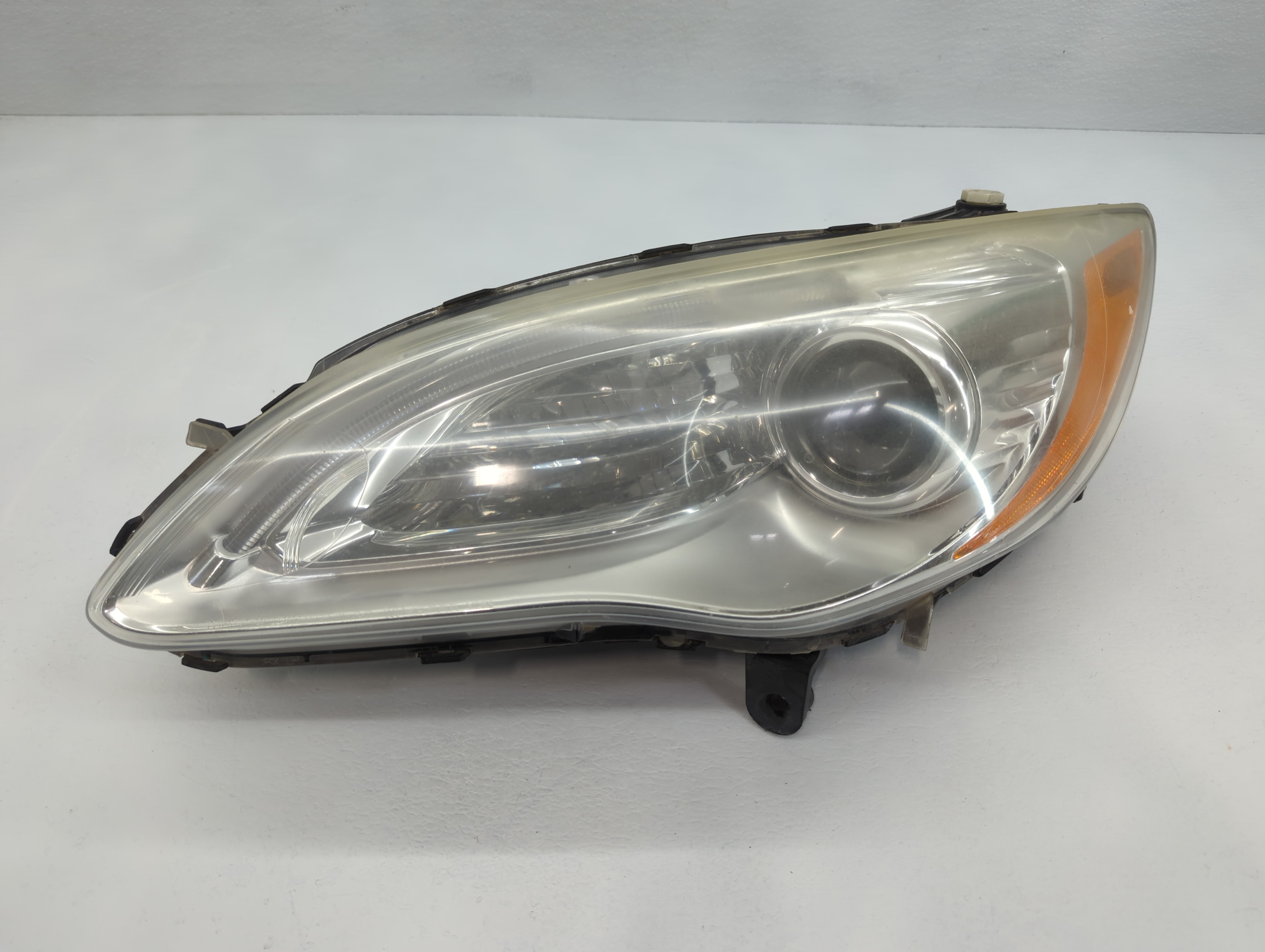 2011-2014 Chrysler 200 Passenger Right Oem Head Light Headlight Lamp 882441 - Oemusedautoparts1.com