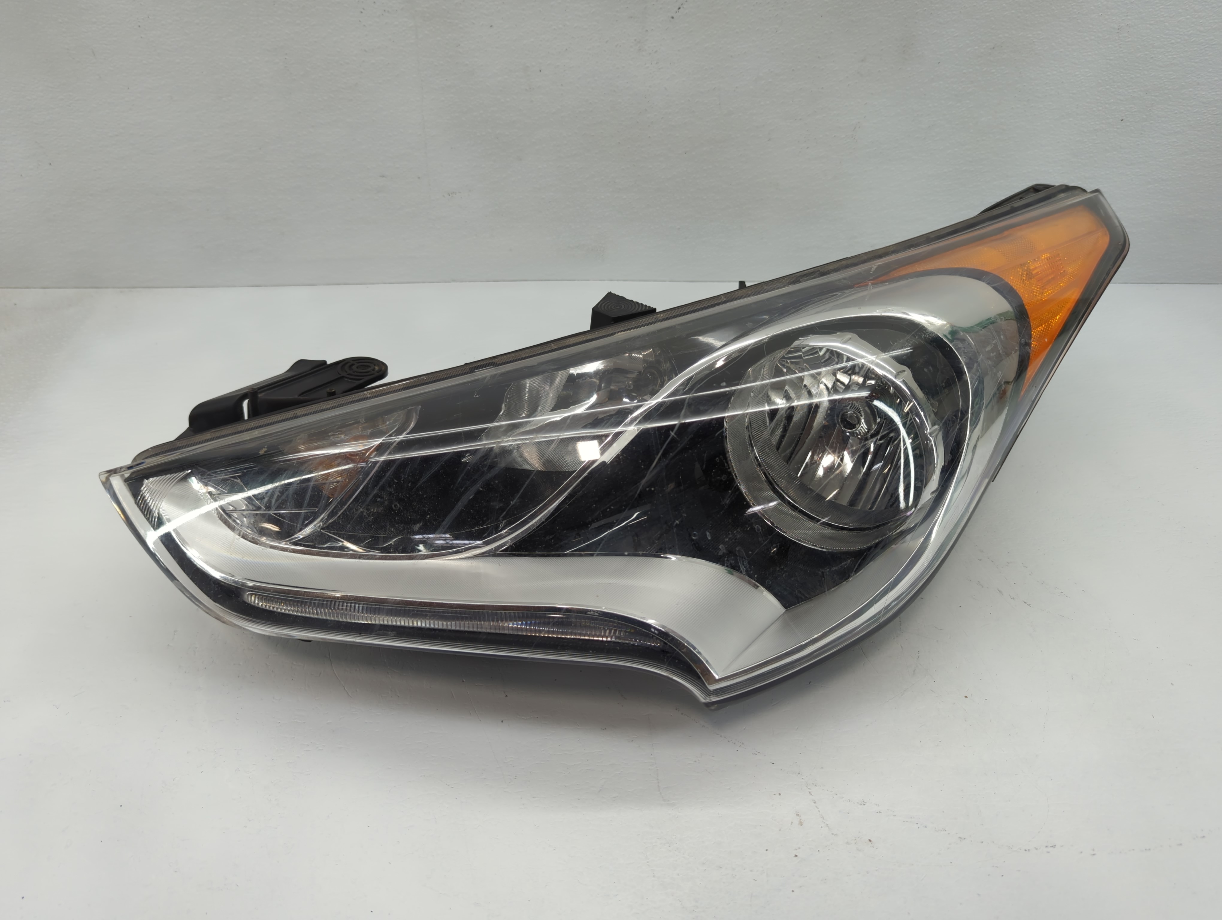 2013-2017 Hyundai Veloster Driver Left Oem Head Light Headlight Lamp 882462 - Oemusedautoparts1.com