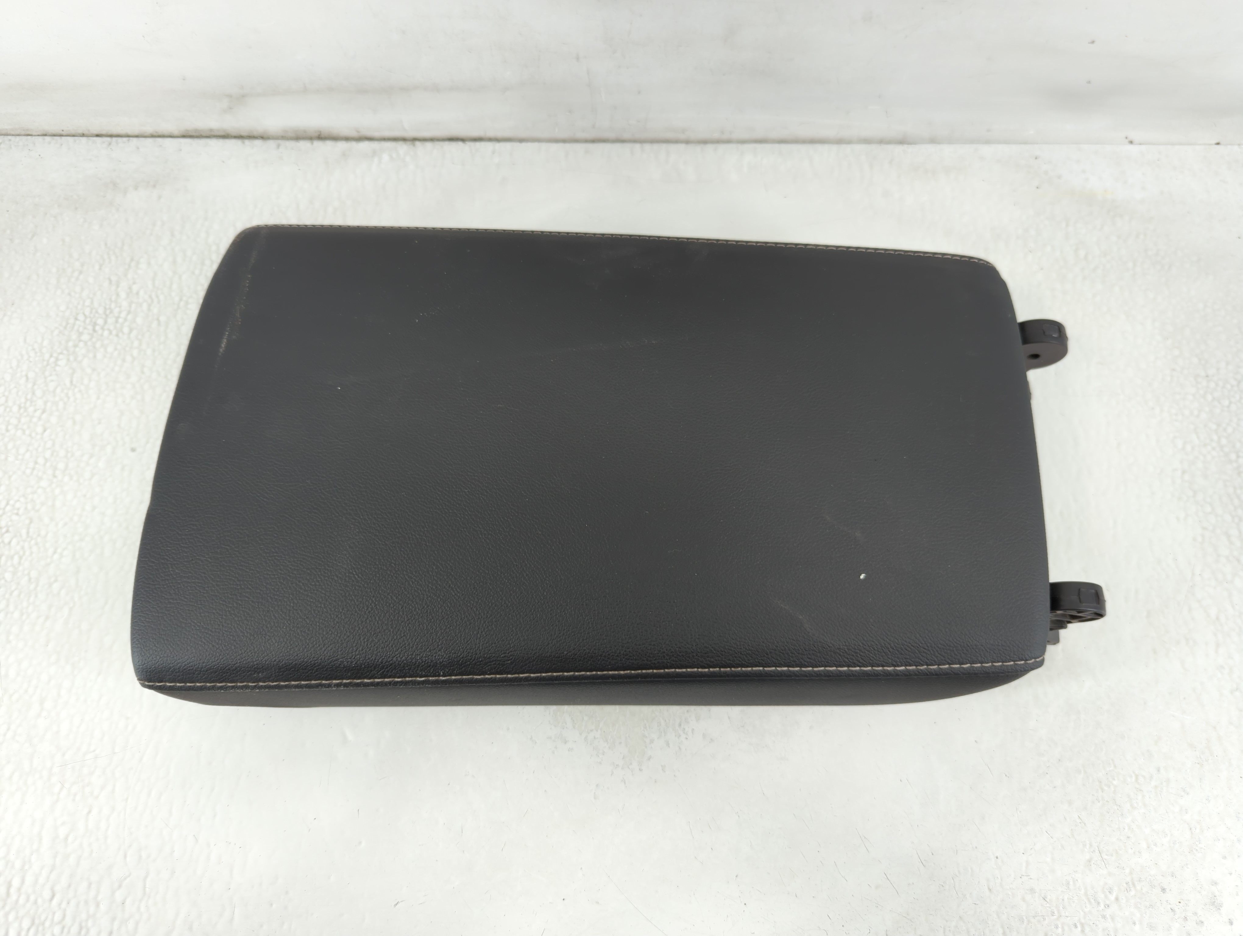 2021 Honda Accord Center Console Armrest Cover Lid 882469 - Oemusedautoparts1.com
