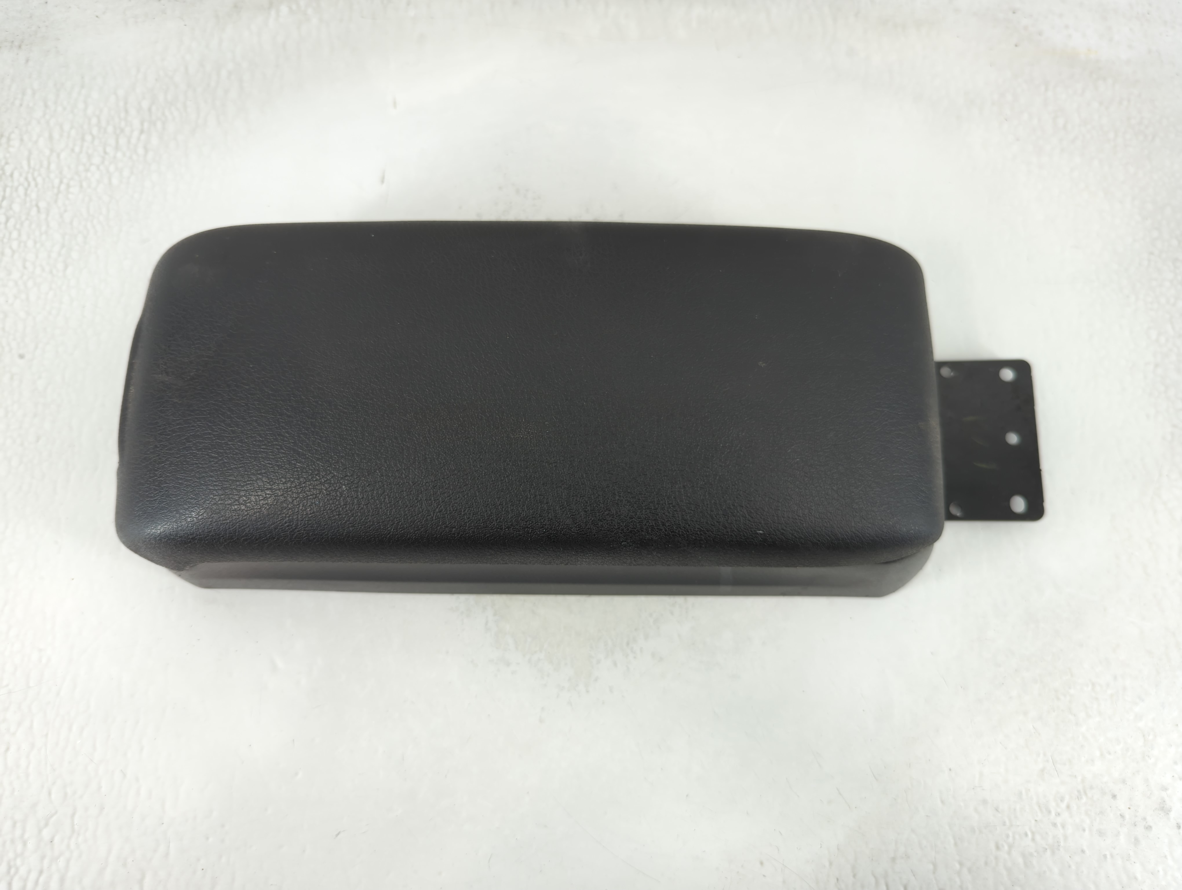 Picture of 2014 Jeep Compass Center Console Armrest Cover Lid Black 882478