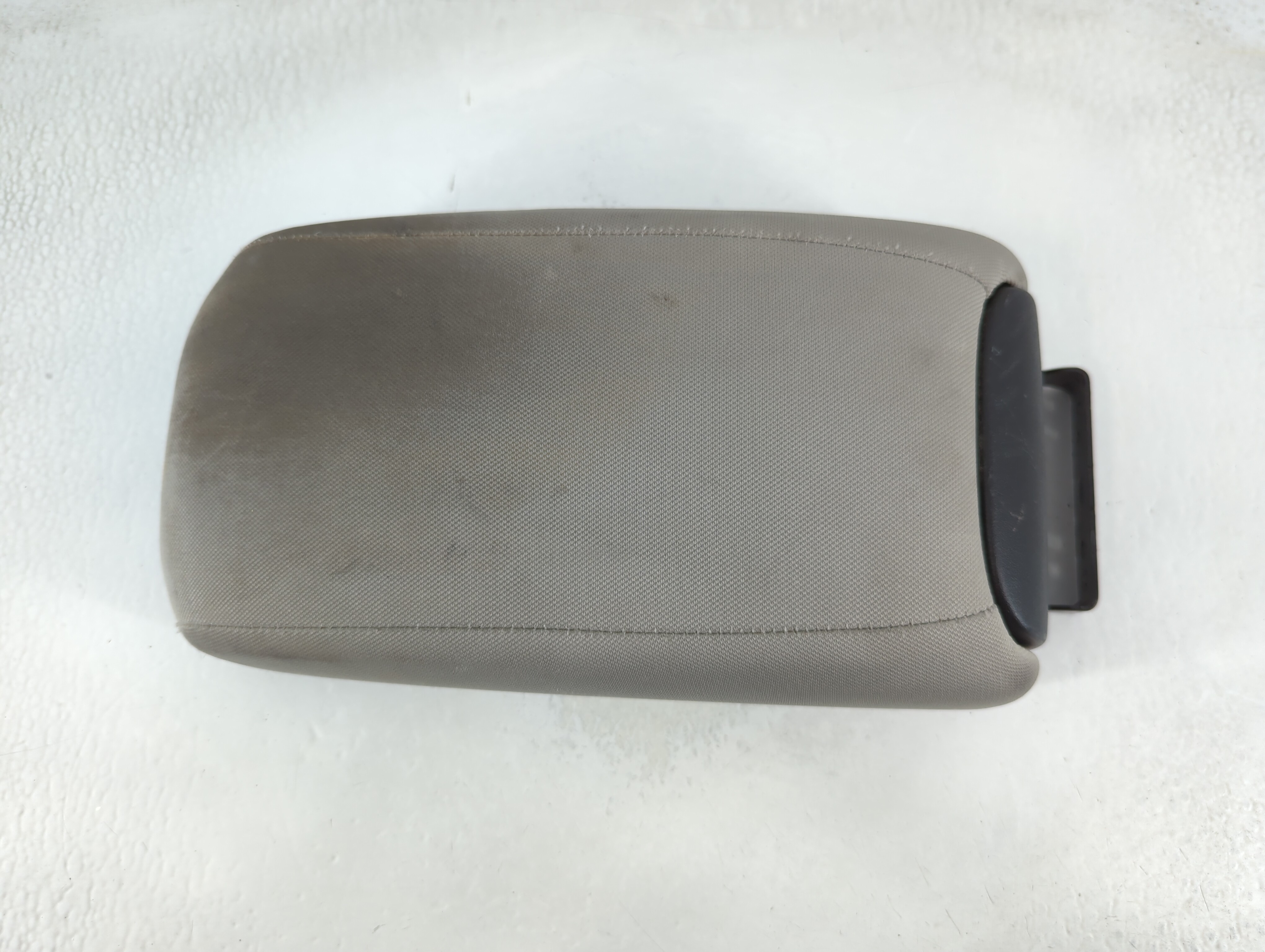 2013-2015 Mitsubishi Outlander Sport Center Console Armrest Cover Lid 882481 - Oemusedautoparts1.com