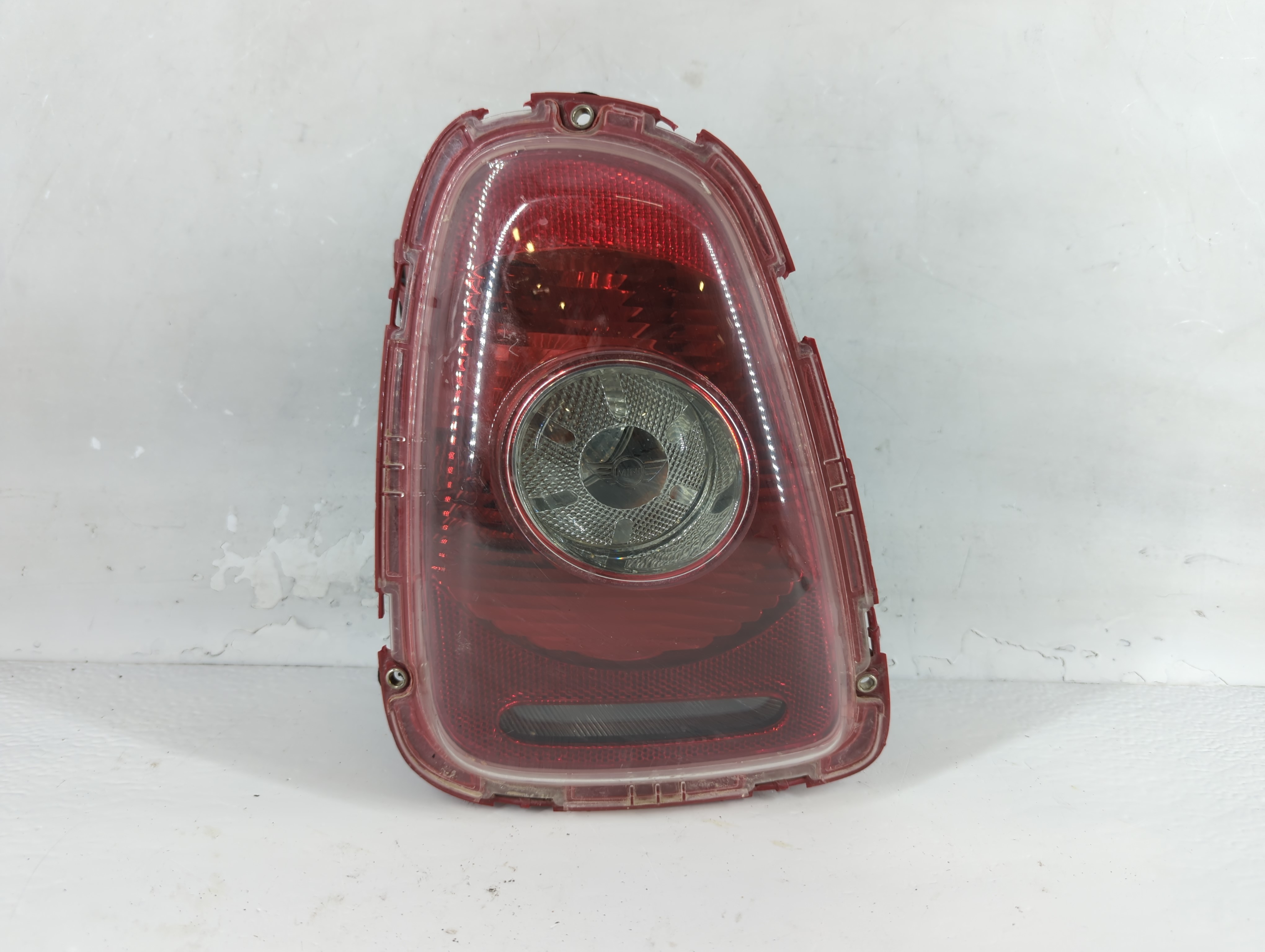 2010 Mini Cooper Driver Left Side Tail Light Taillight Oem 882512 - Oemusedautoparts1.com