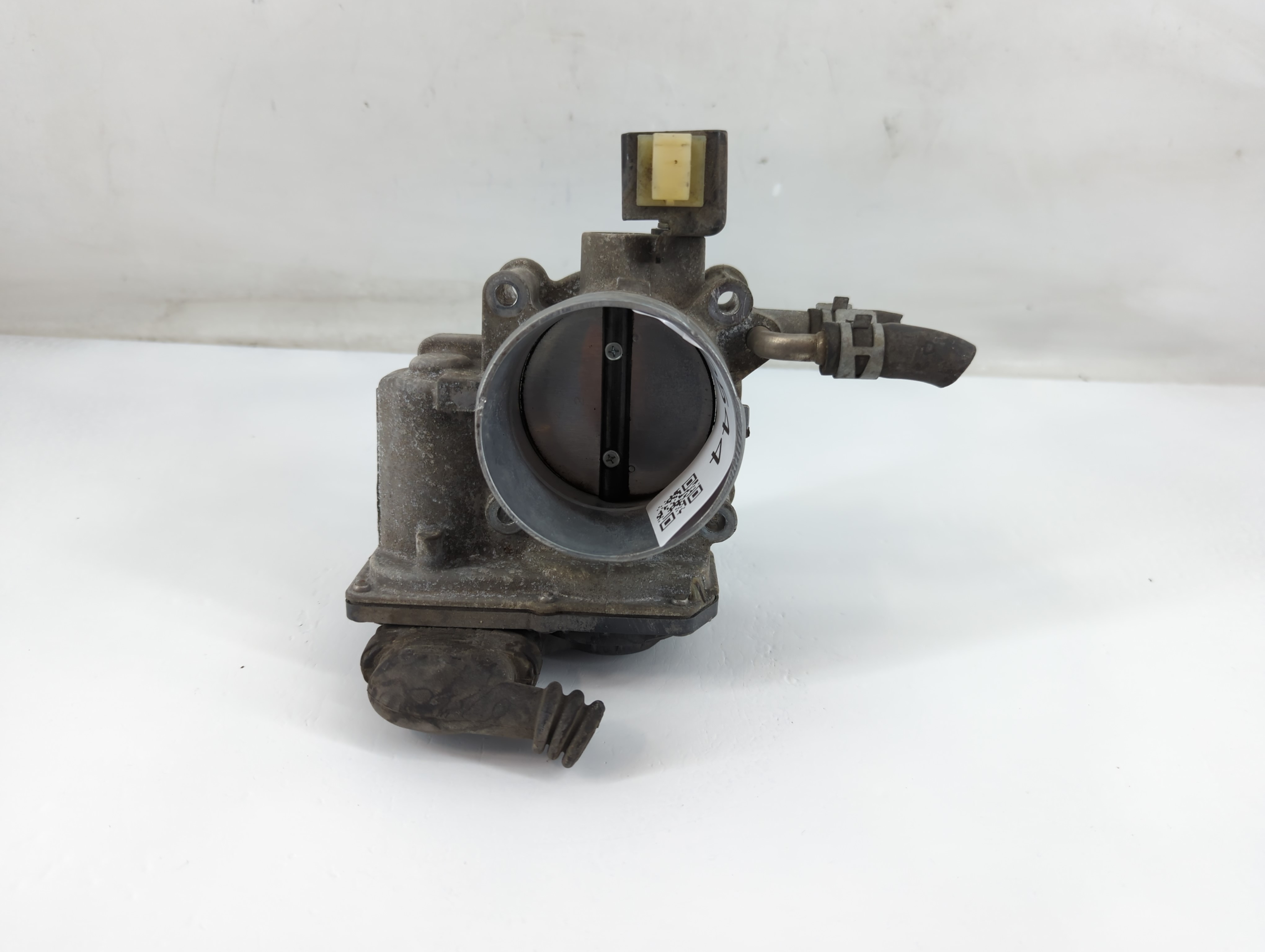2010-2017 Toyota Camry Throttle Body 882544 - Oemusedautoparts1.com