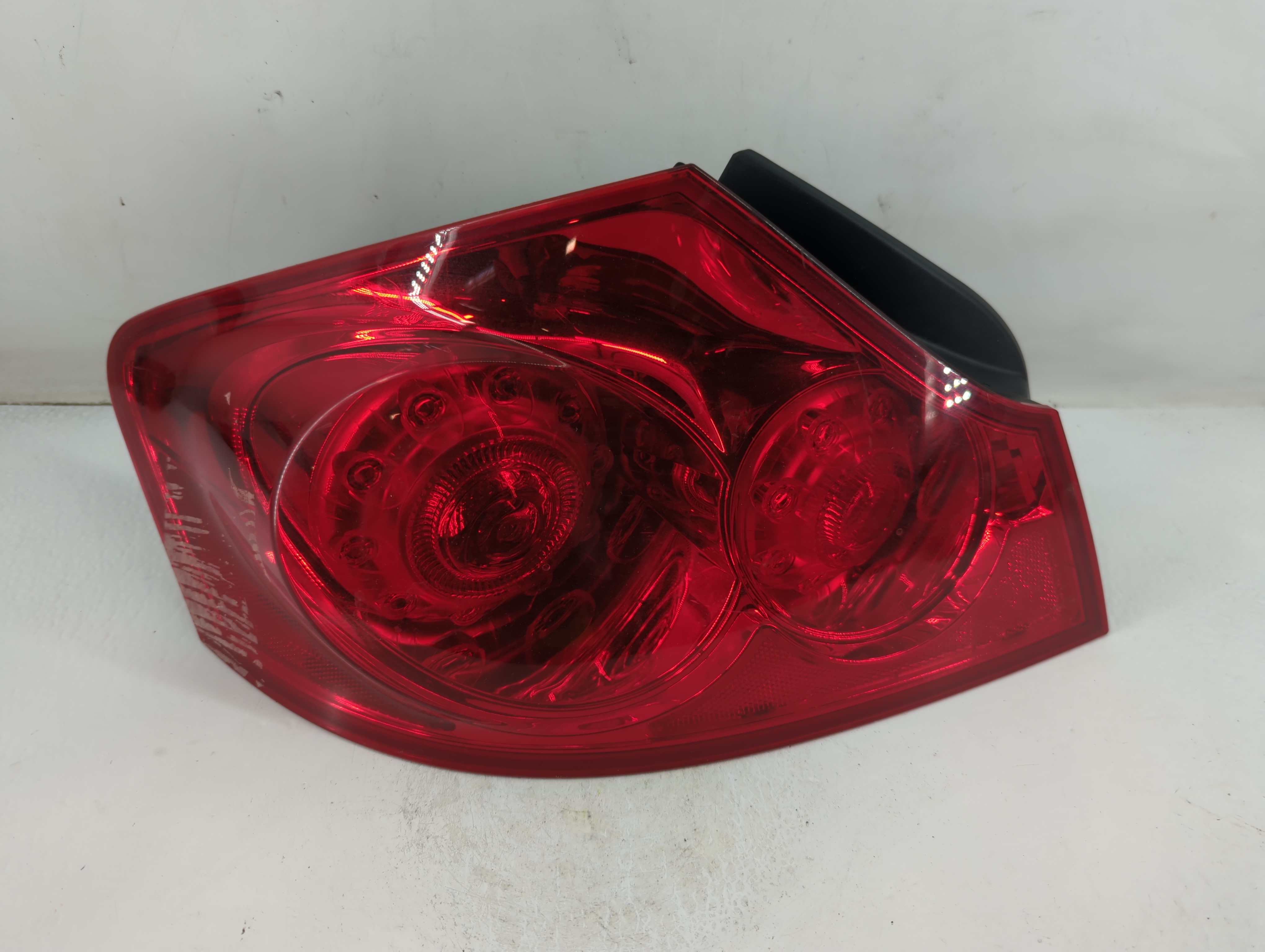 2006-2007 Infiniti G35 Passenger Right Side Tail Light Taillight Oem 882554 - Oemusedautoparts1.com