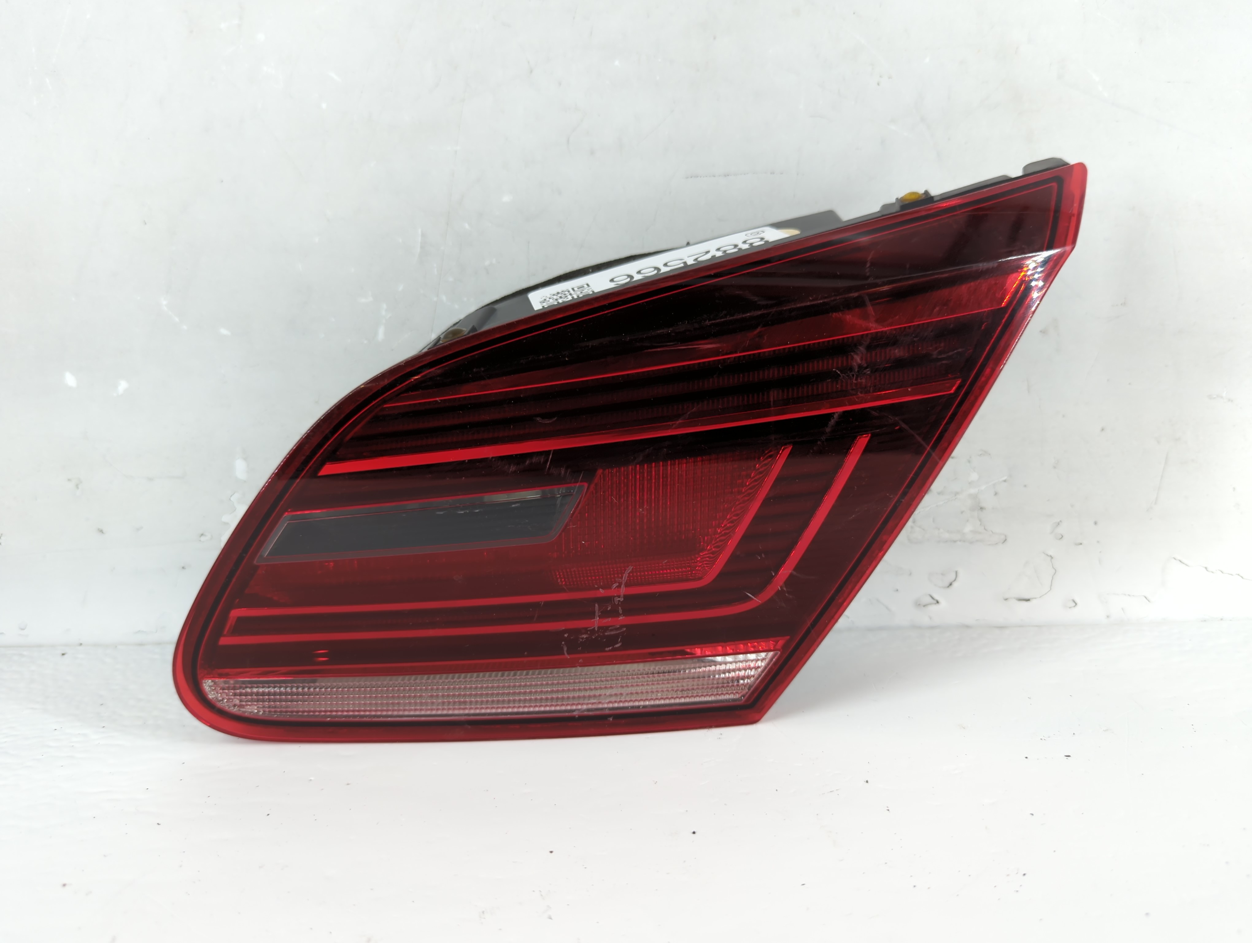 Picture of 2013-2017 Volkswagen Cc Driver Left Side Tail Light Taillight Oem 882566