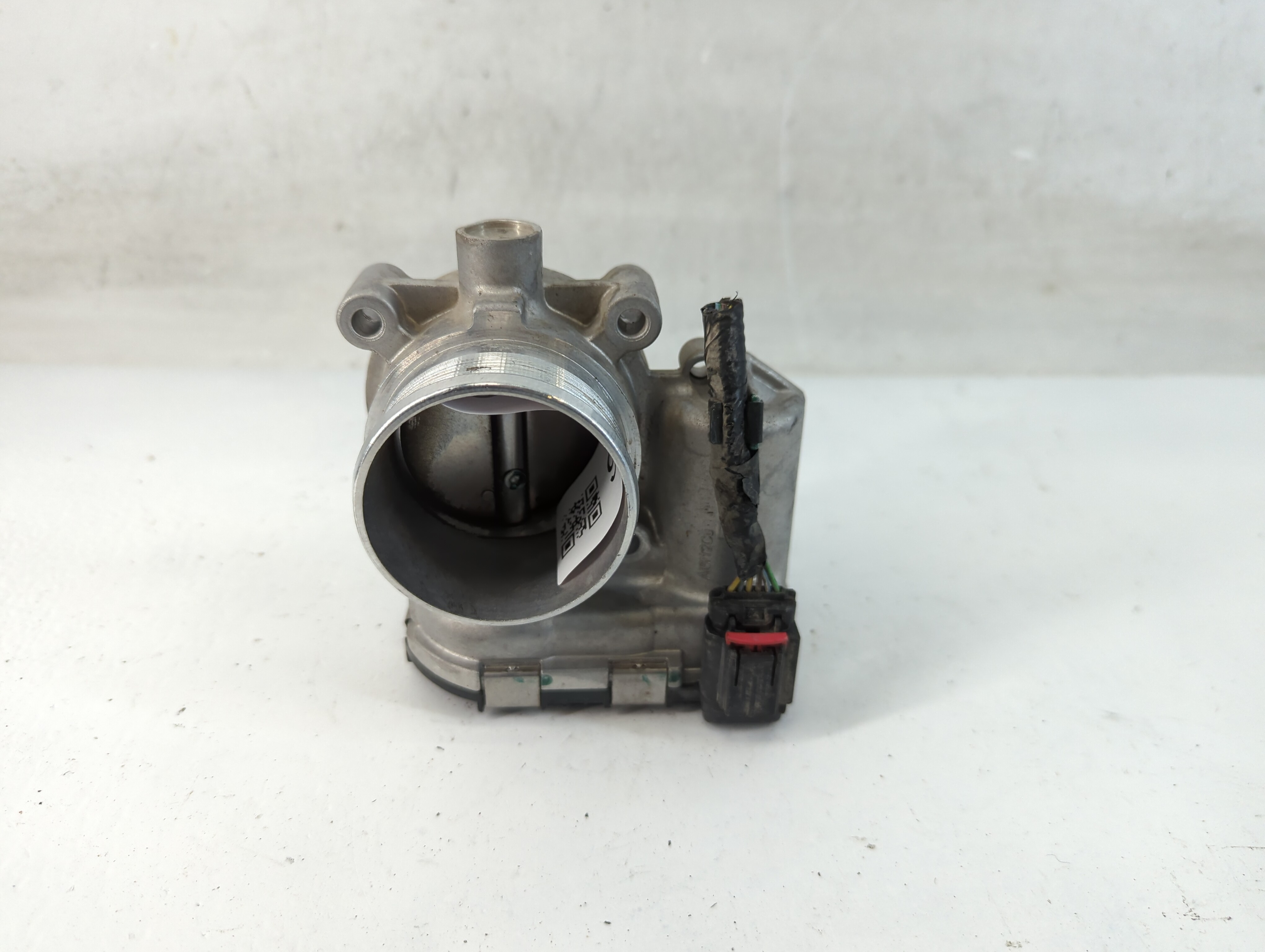 2014-2018 Ford Focus Throttle Body 882616 - Oemusedautoparts1.com