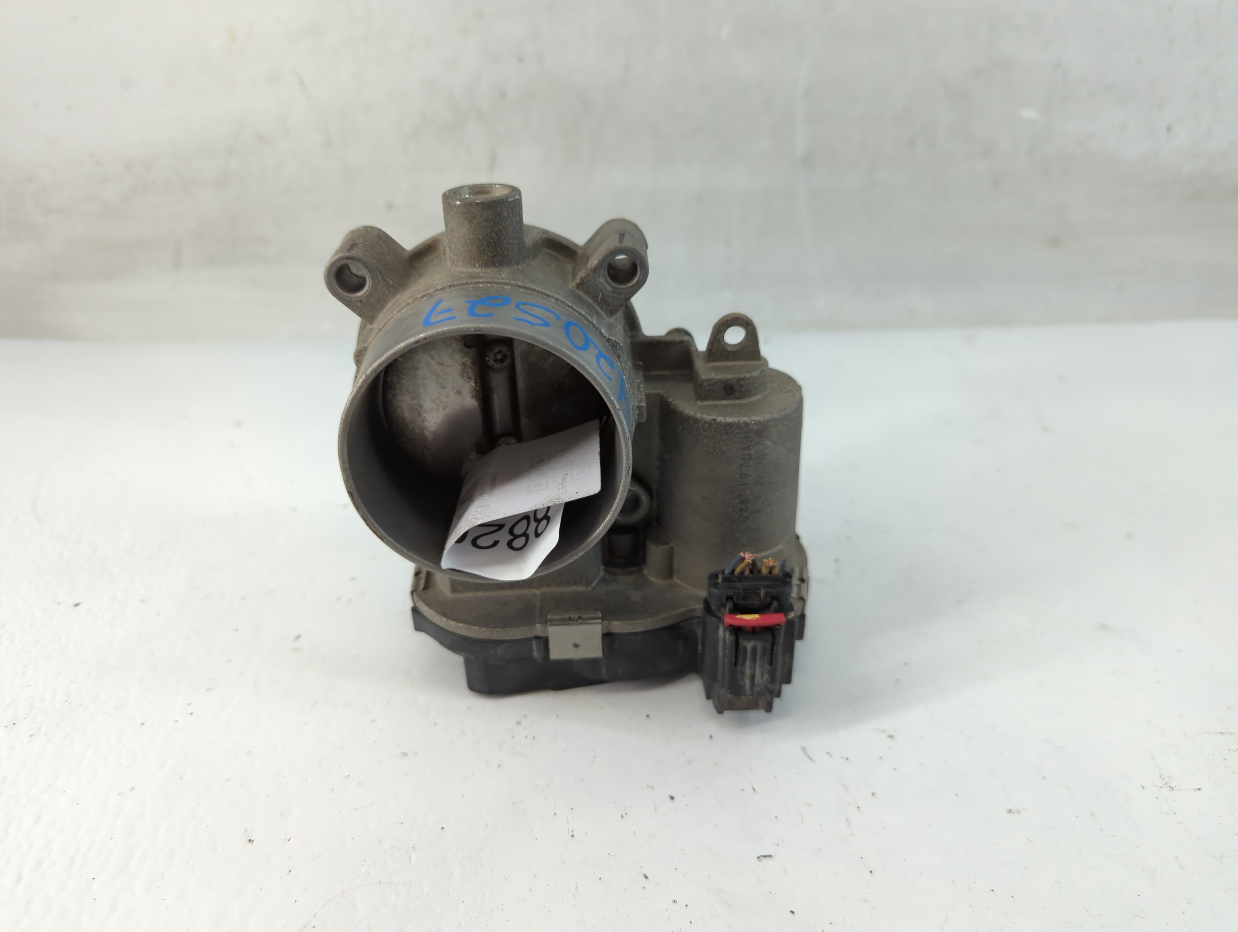 2015-2017 Chrysler 200 Throttle Body 882621 - Oemusedautoparts1.com