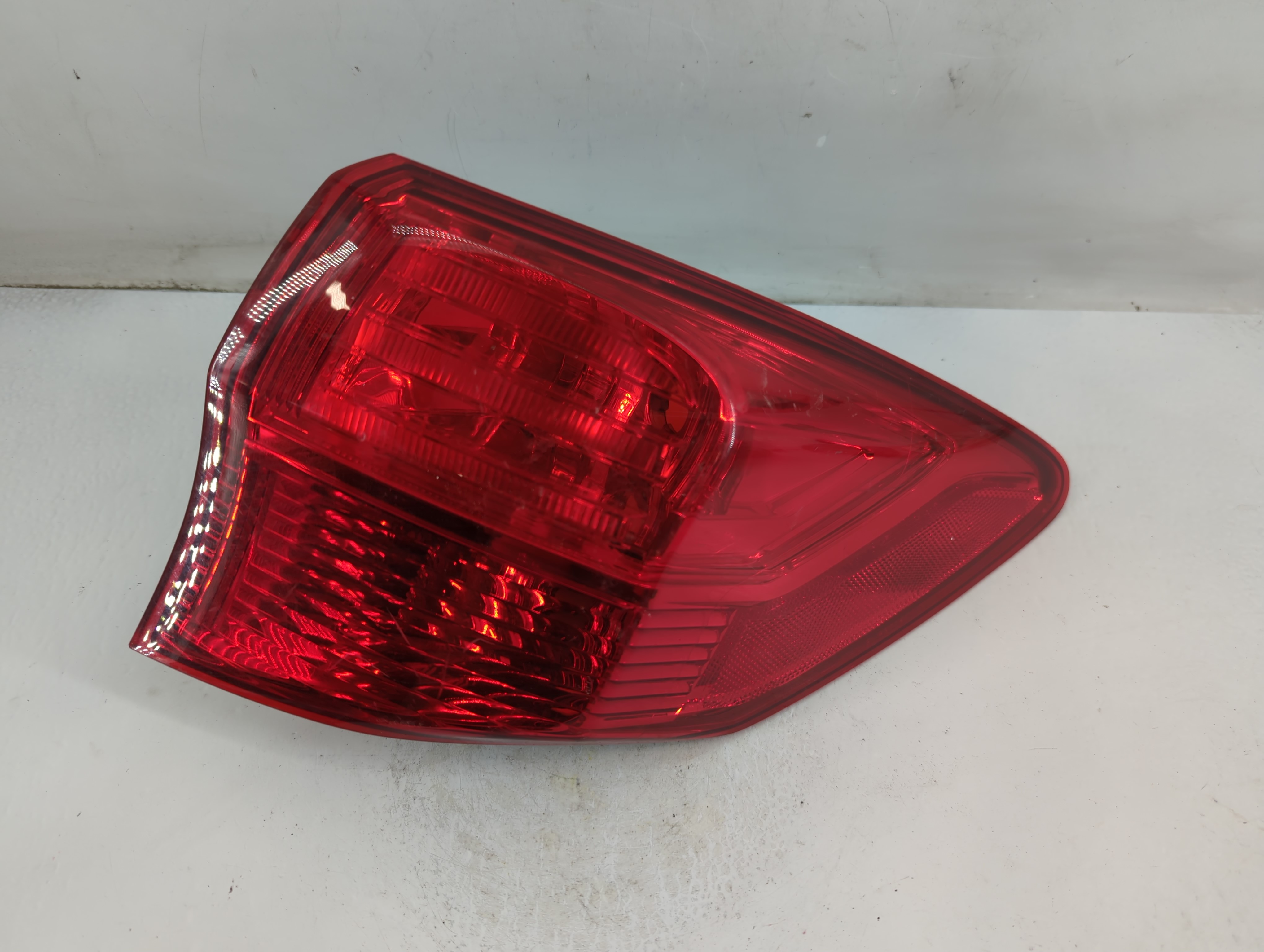 2013-2015 Acura Rdx Passenger Right Side Tail Light Taillight Oem 882632 - Oemusedautoparts1.com