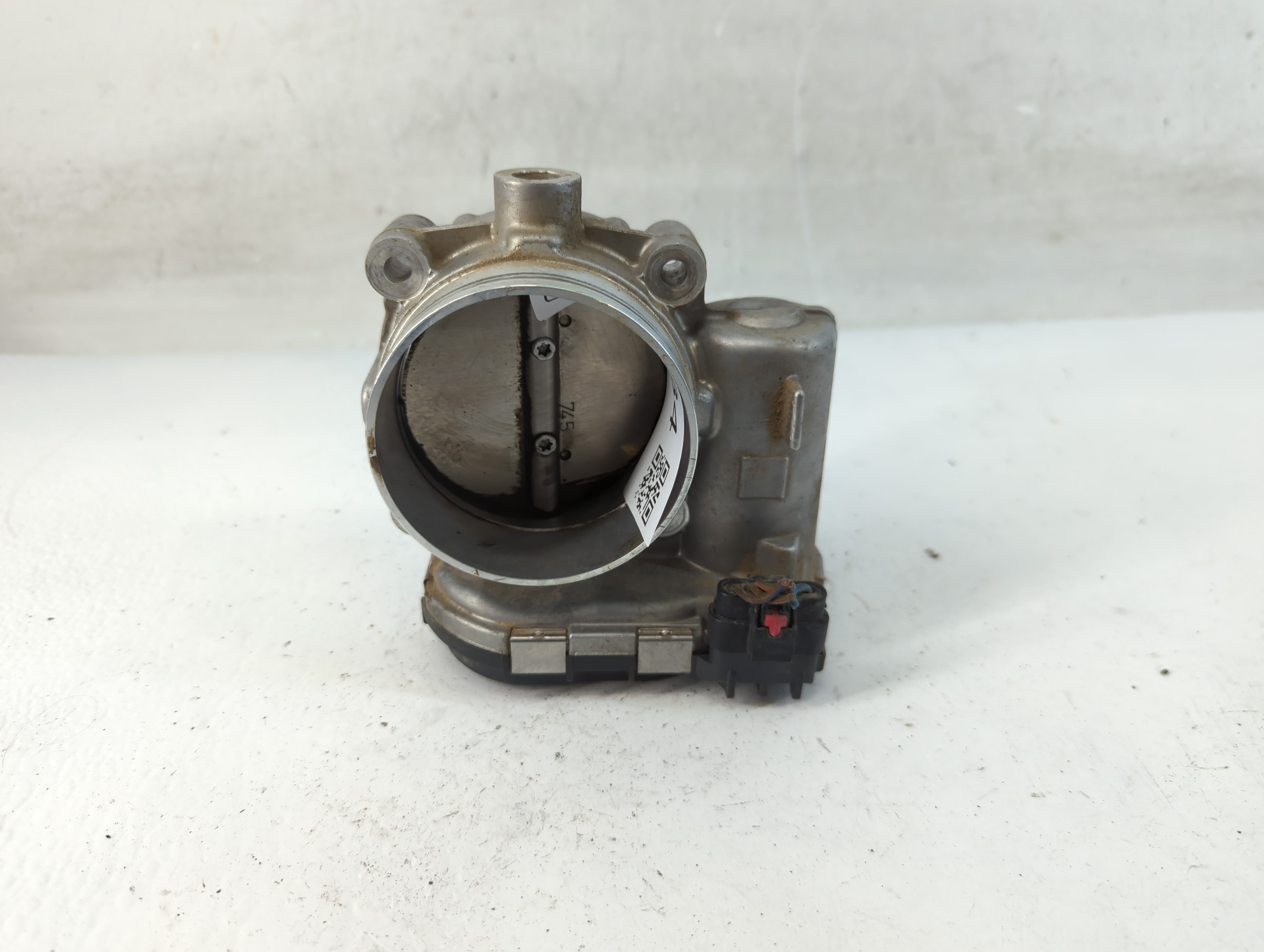 2011-2016 Chrysler Town & Country Throttle Body 882684 - Oemusedautoparts1.com