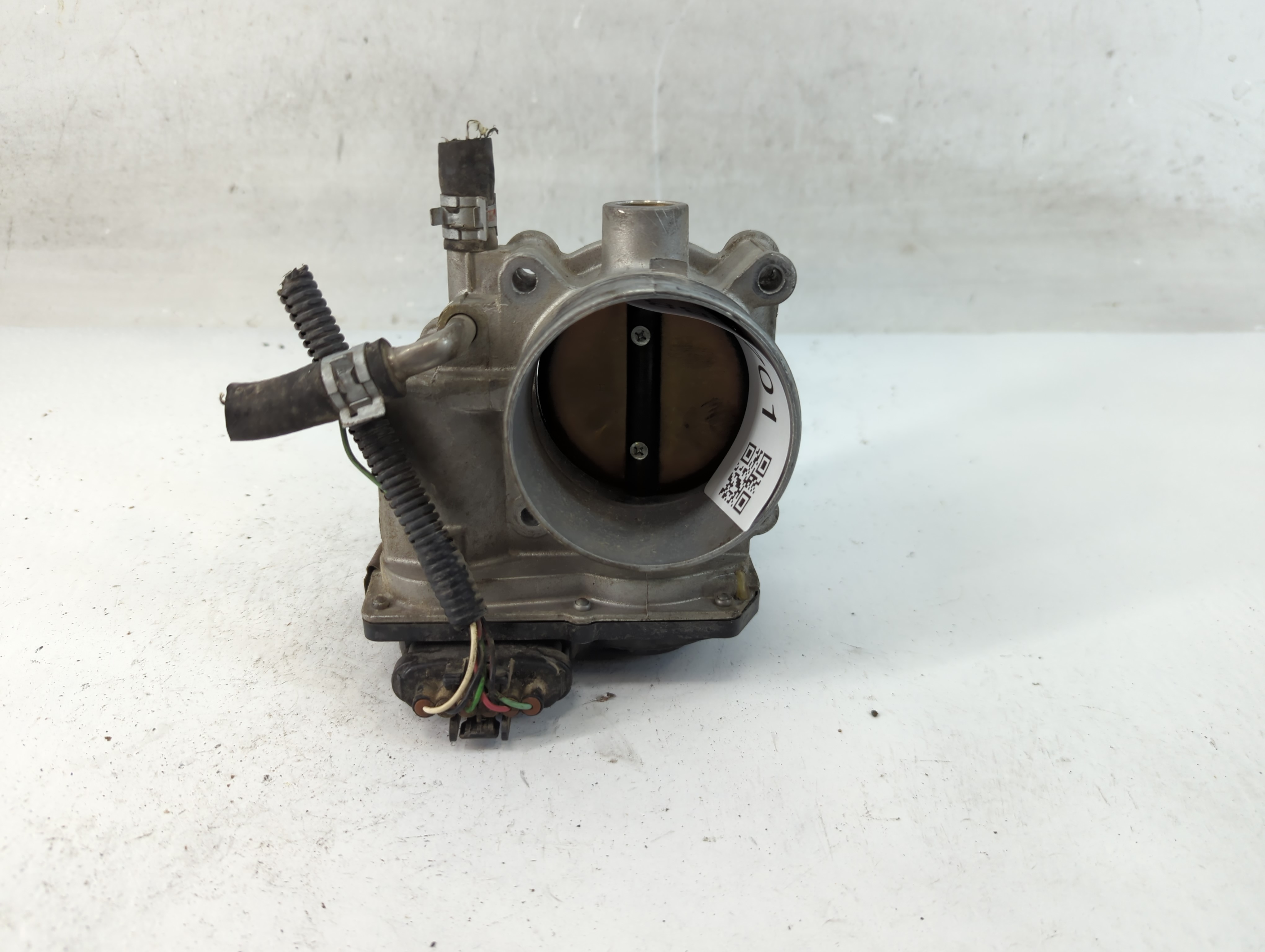 2004-2006 Toyota Sienna Throttle Body 882701 - Oemusedautoparts1.com