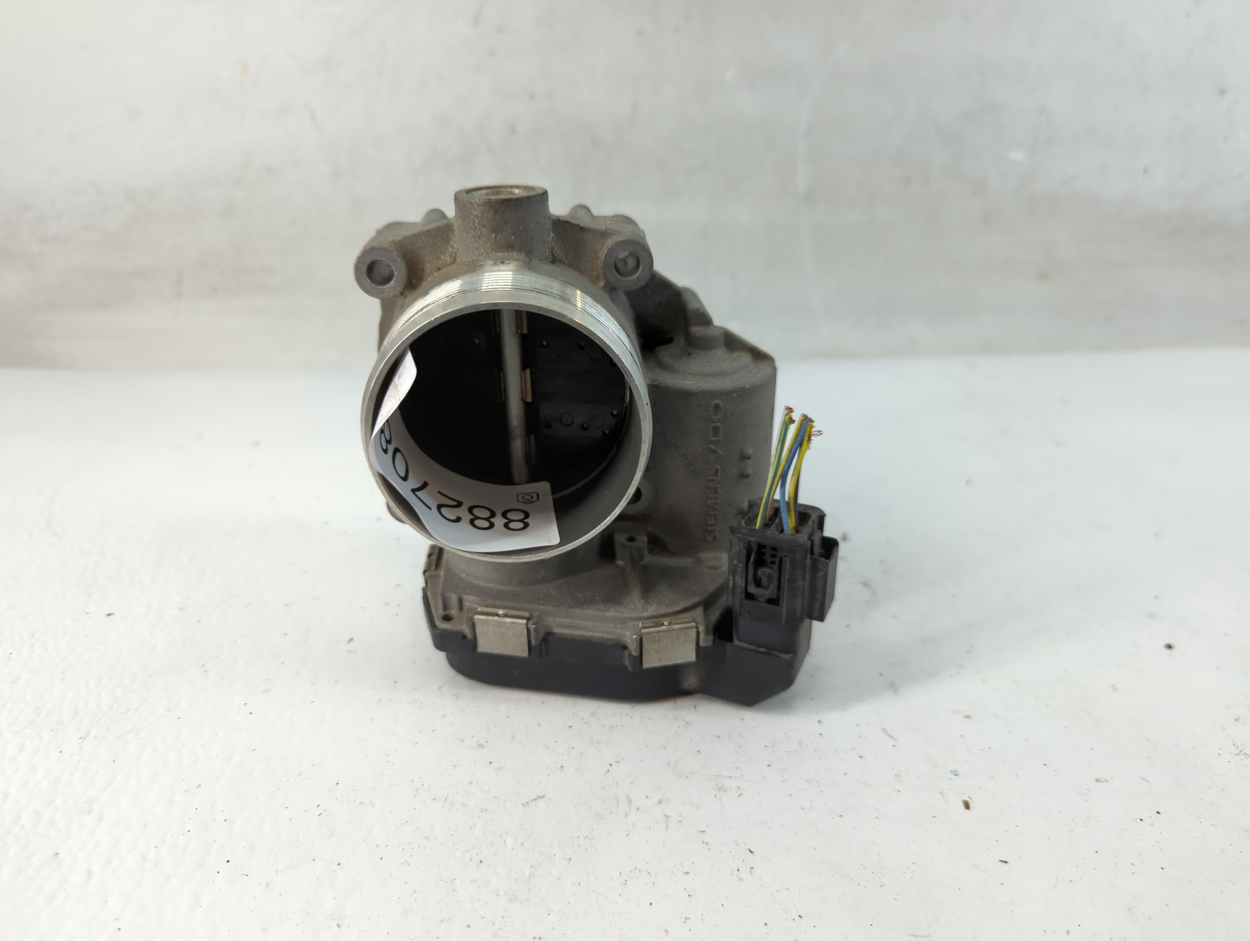 2009-2015 Bmw 750i Throttle Body 882708 - Oemusedautoparts1.com