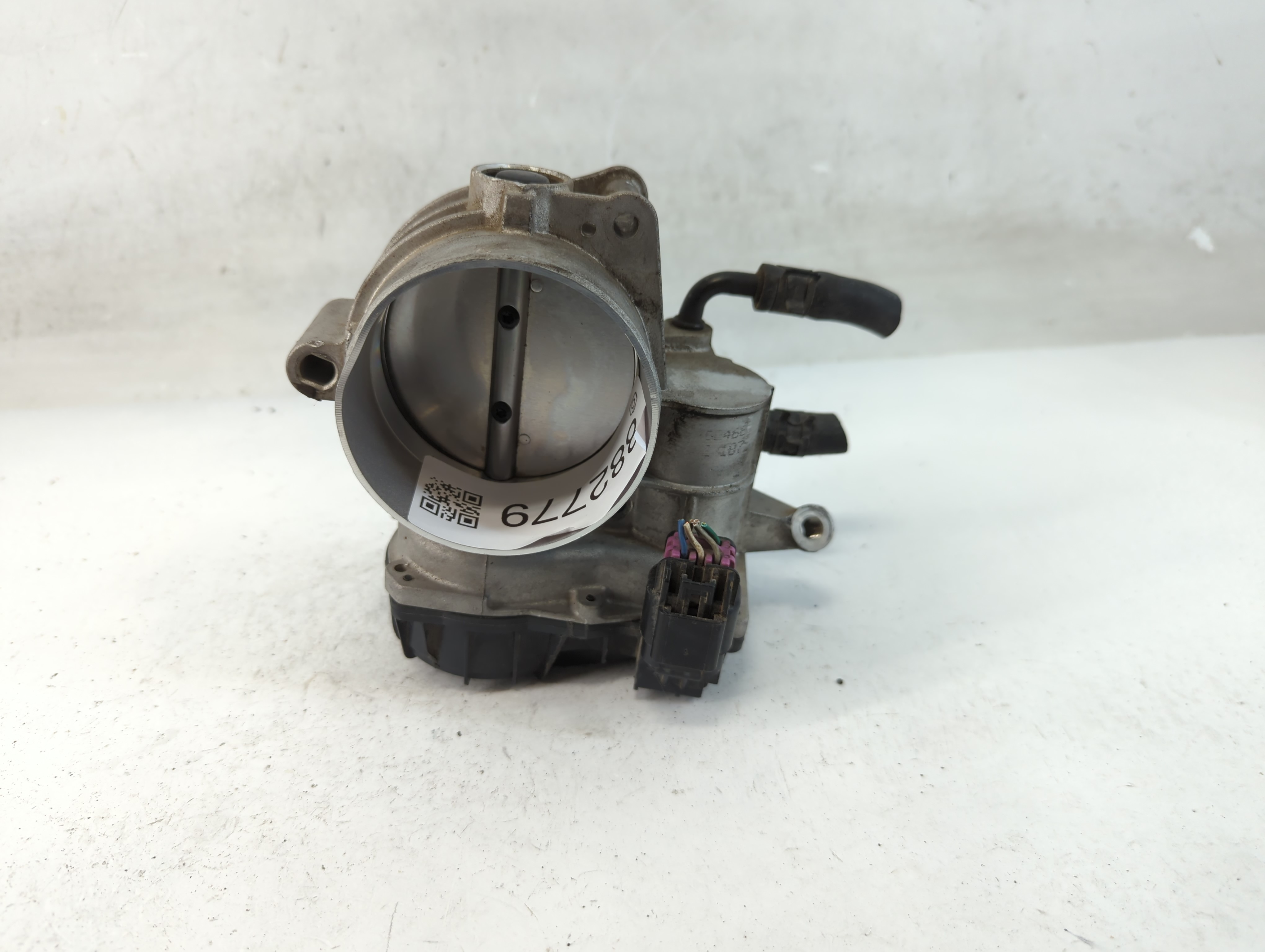 2011-2013 Kia Sorento Throttle Body 882779 - Oemusedautoparts1.com