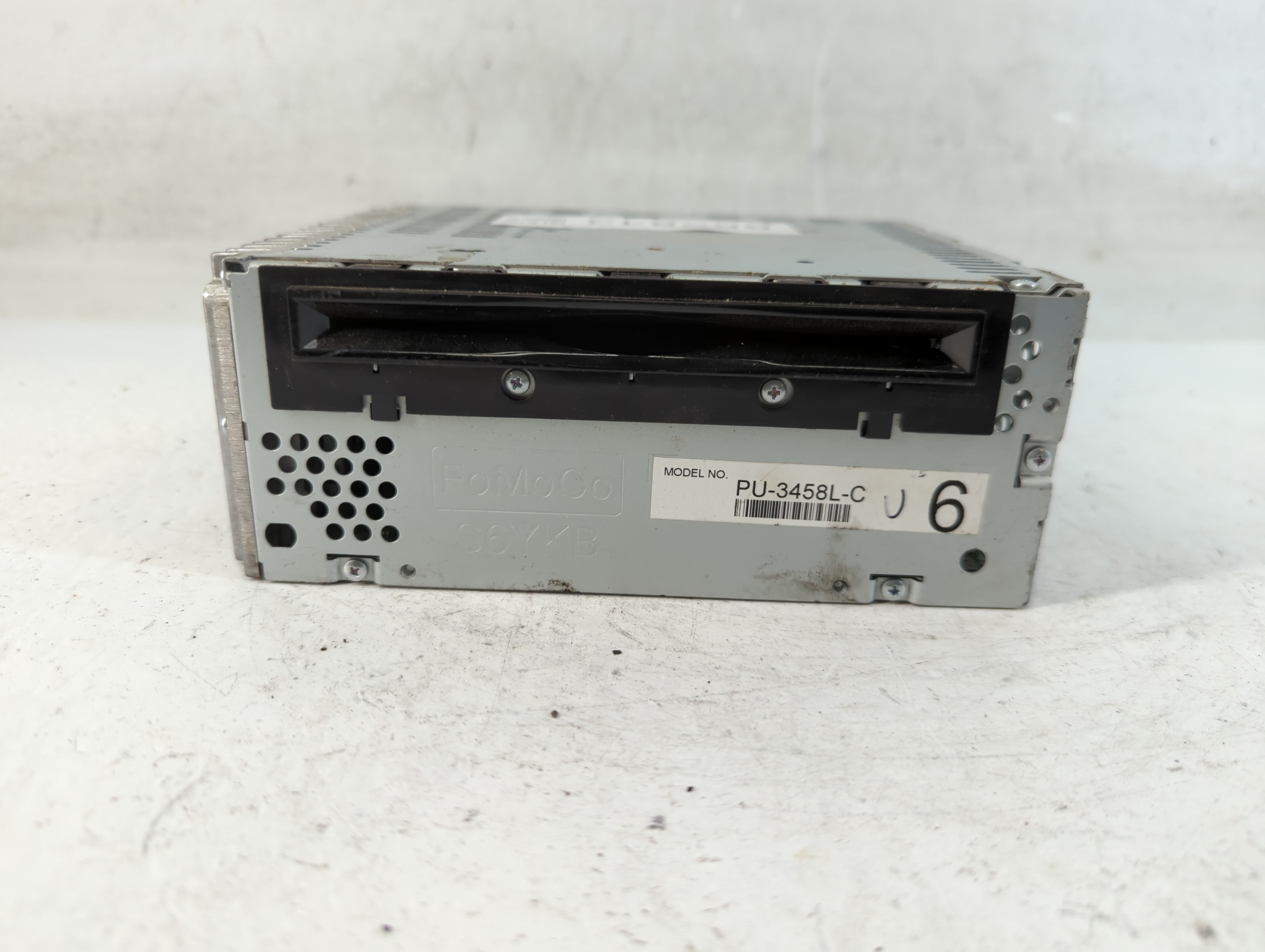 2012-2012 Ford Explorer Am Fm Cd Player Radio Receiver 882843 - Oemusedautoparts1.com