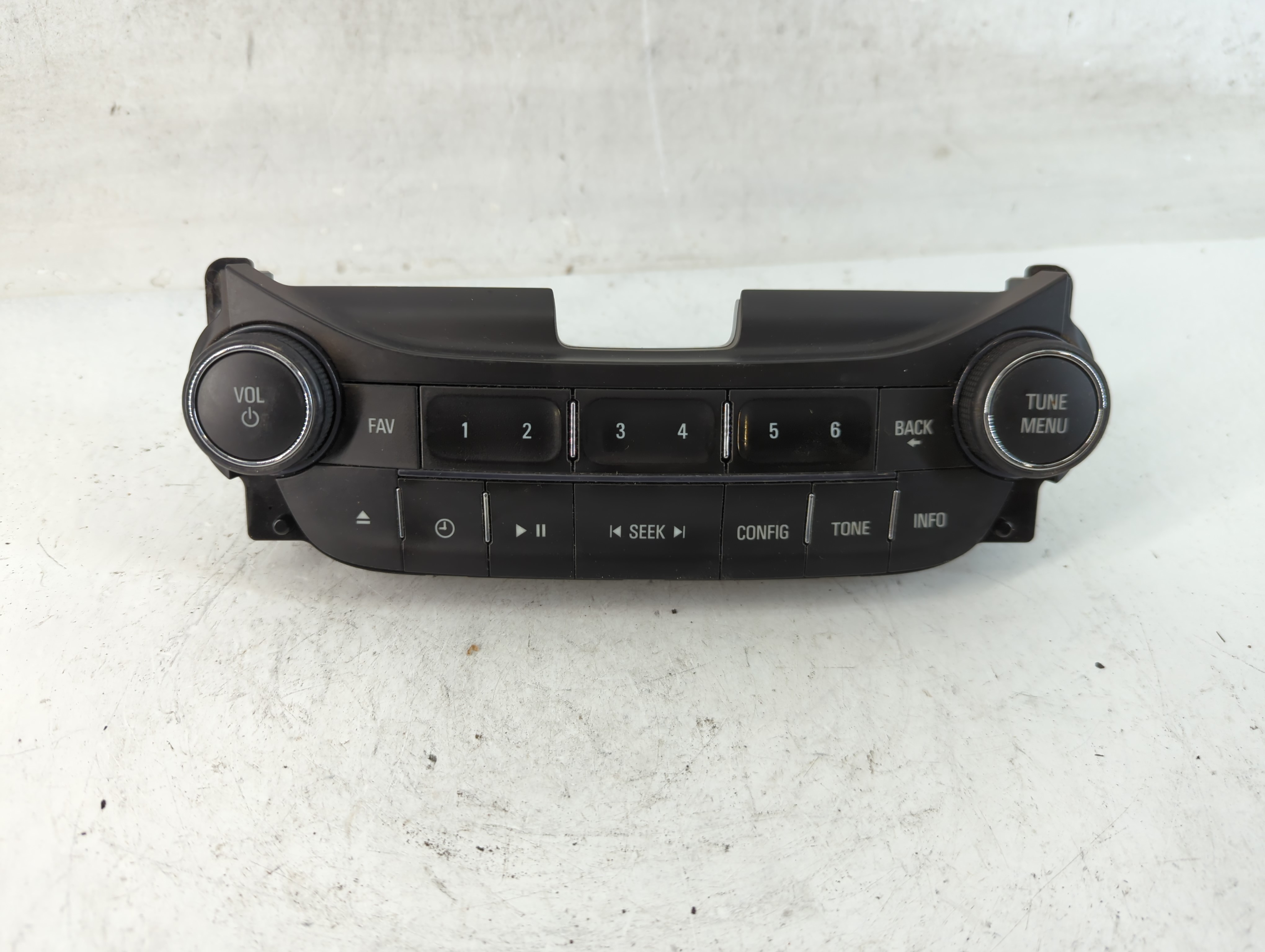2014-2014 Chevrolet Malibu Am Fm Cd Player Radio Receiver 882855 - Oemusedautoparts1.com