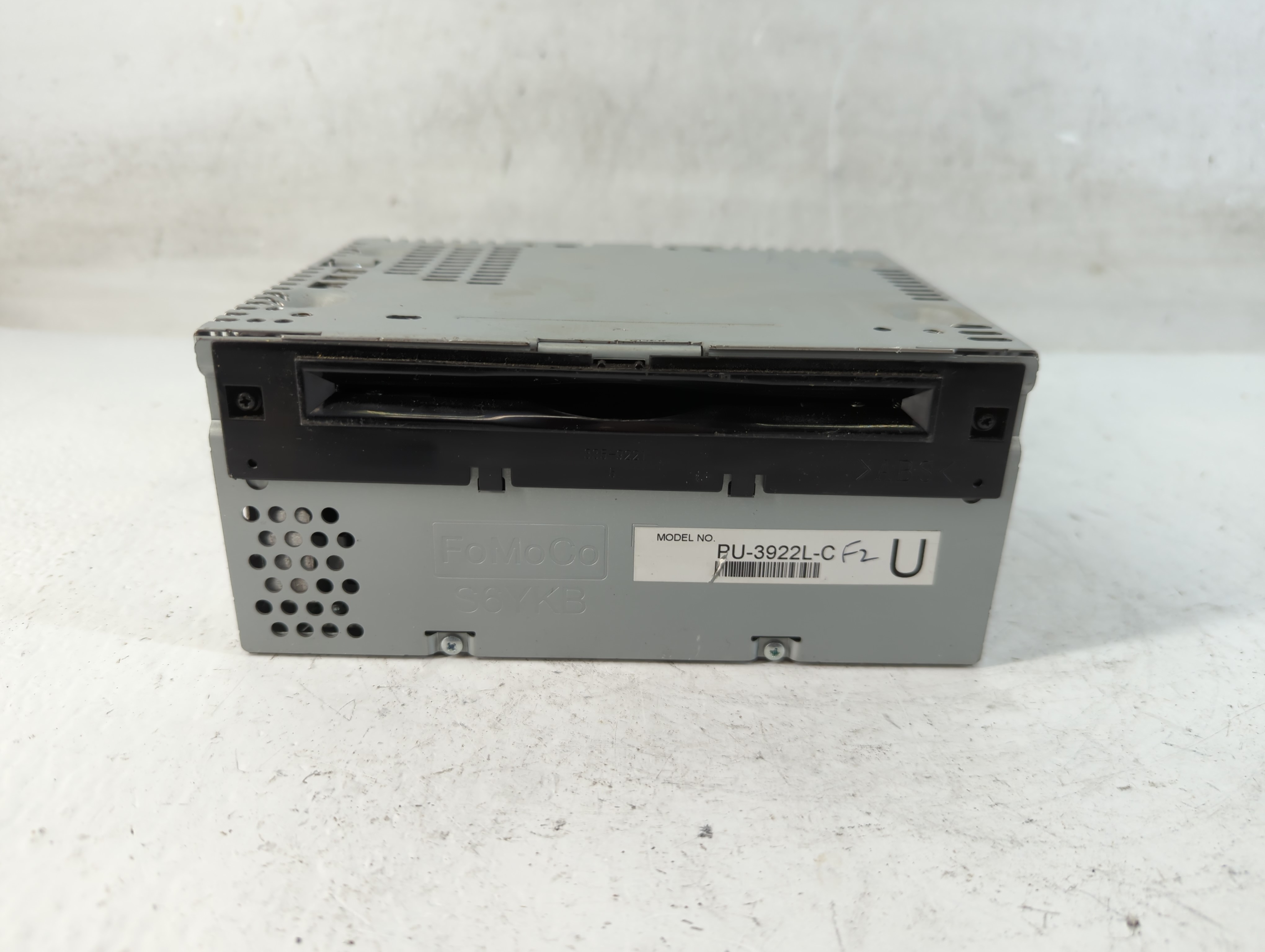 2017 Ford Explorer Am Fm Cd Player Radio Receiver 882877 - Oemusedautoparts1.com