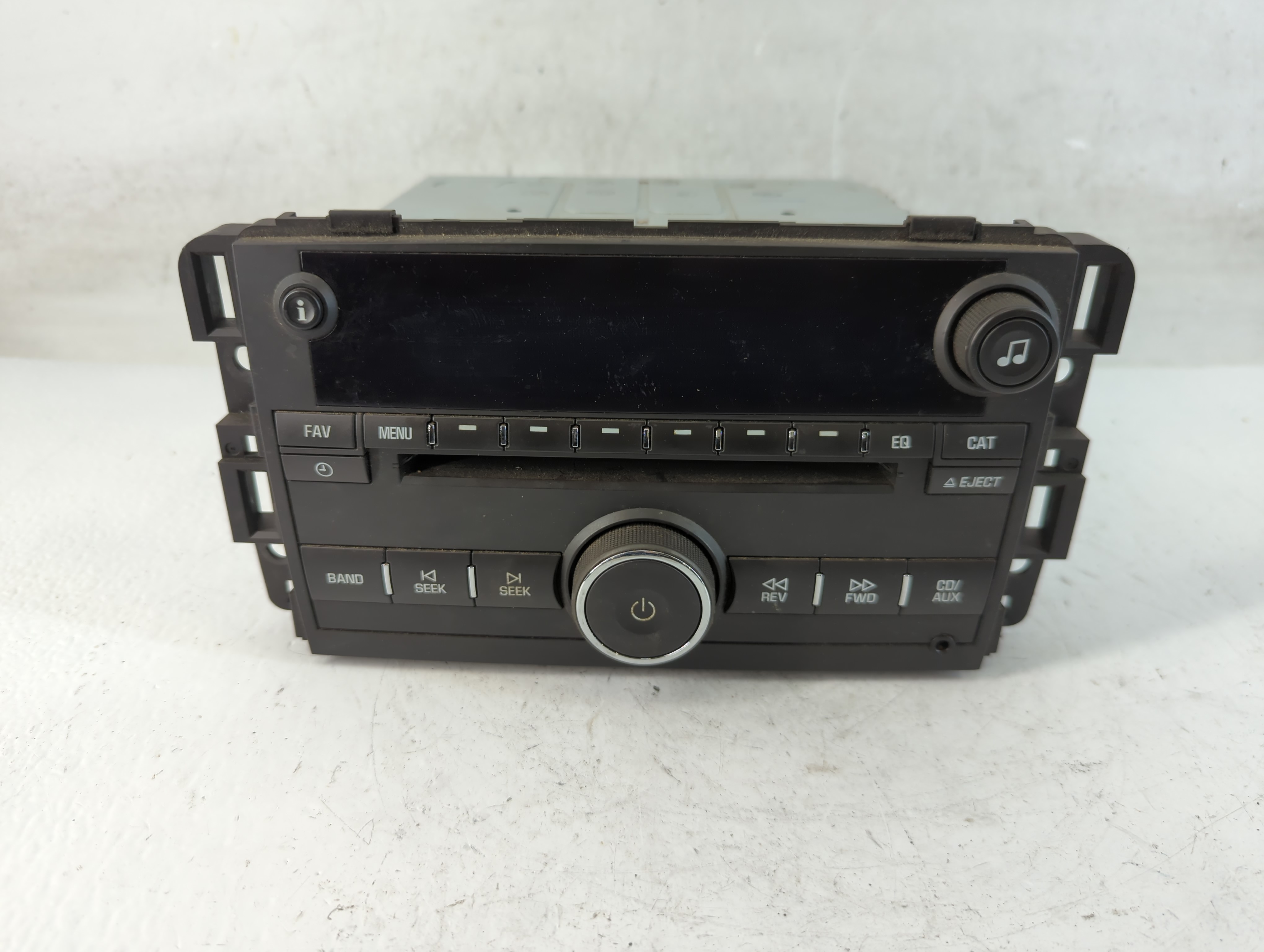2009-2010 Chevrolet Impala Am Fm Cd Player Radio Receiver 882899 - Oemusedautoparts1.com