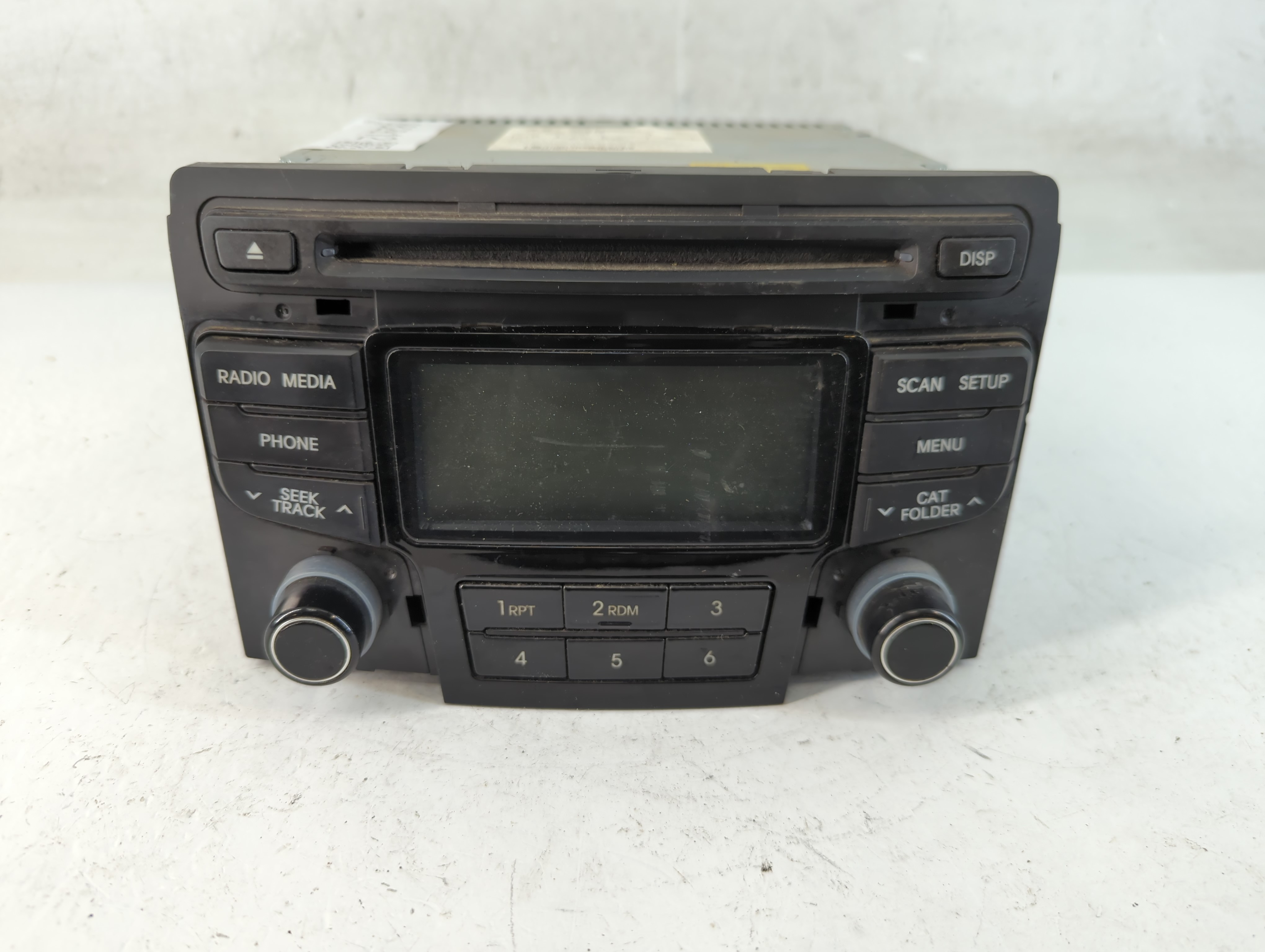 2012-2015 Hyundai Sonata Am Fm Cd Player Radio Receiver 882912 - Oemusedautoparts1.com
