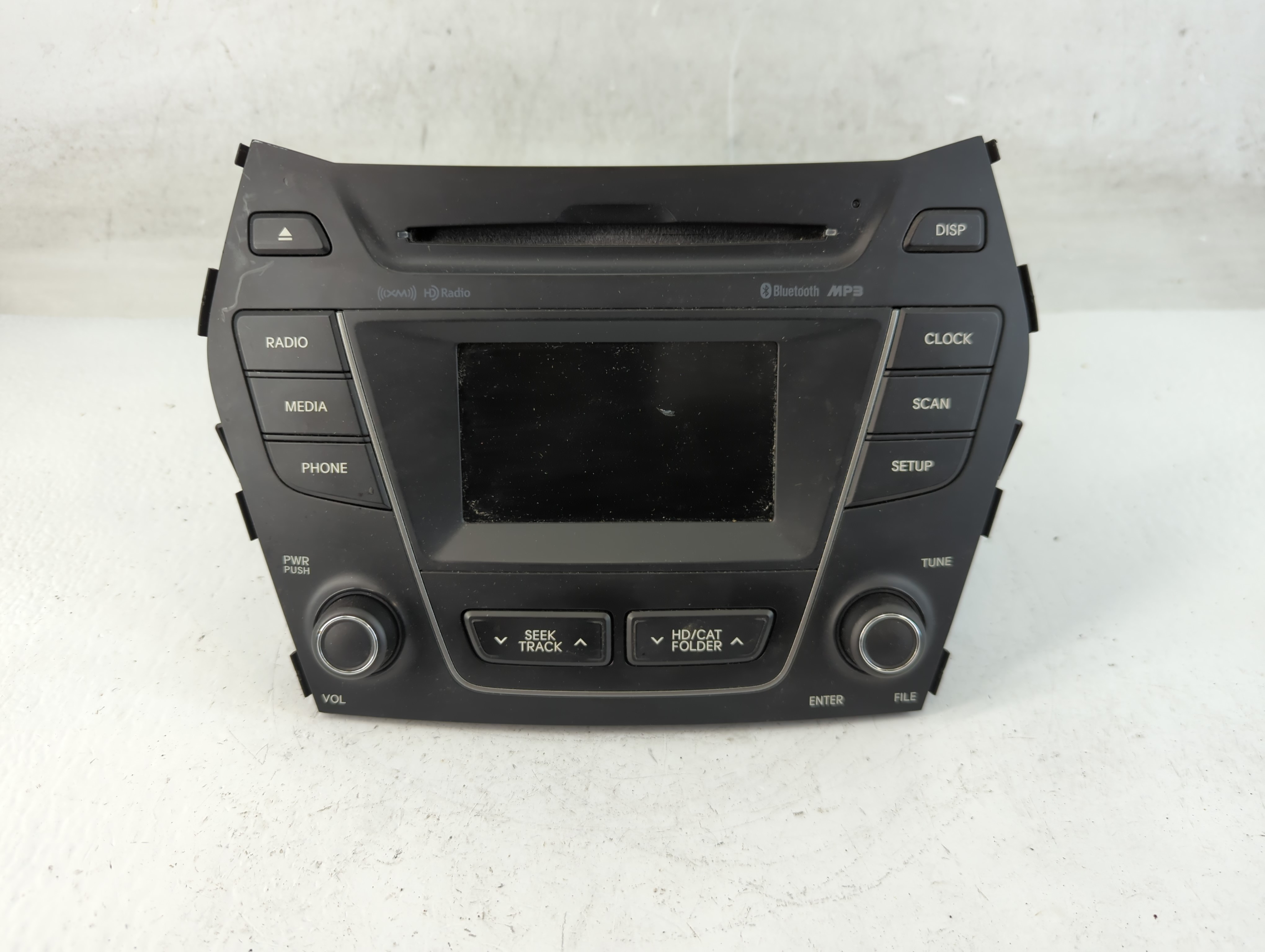 2013-2016 Hyundai Santa Fe Am Fm Cd Player Radio Receiver 882918 - Oemusedautoparts1.com