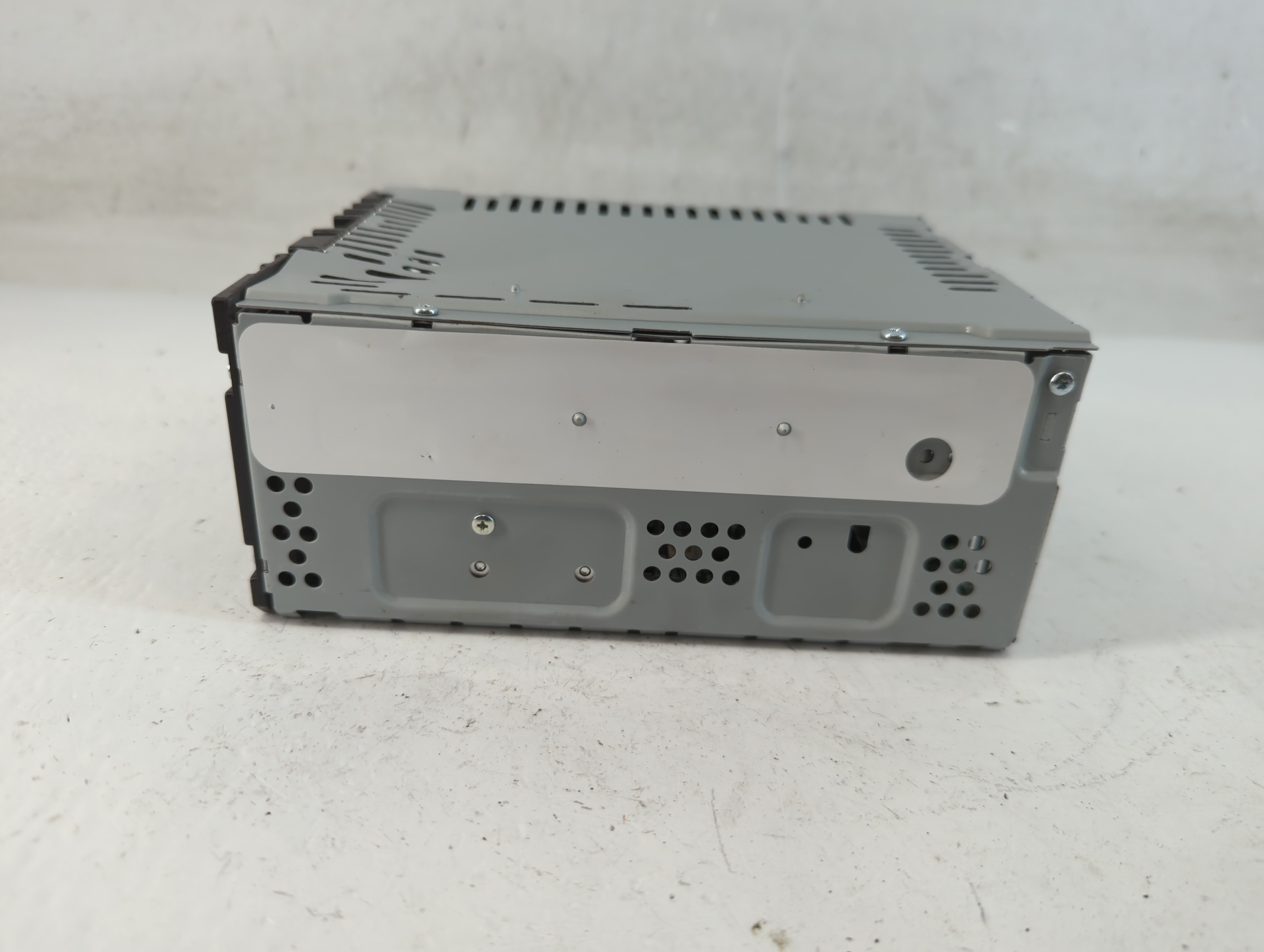 2019-2019 Ford Edge Am Fm Cd Player Radio Receiver 882960 - Oemusedautoparts1.com
