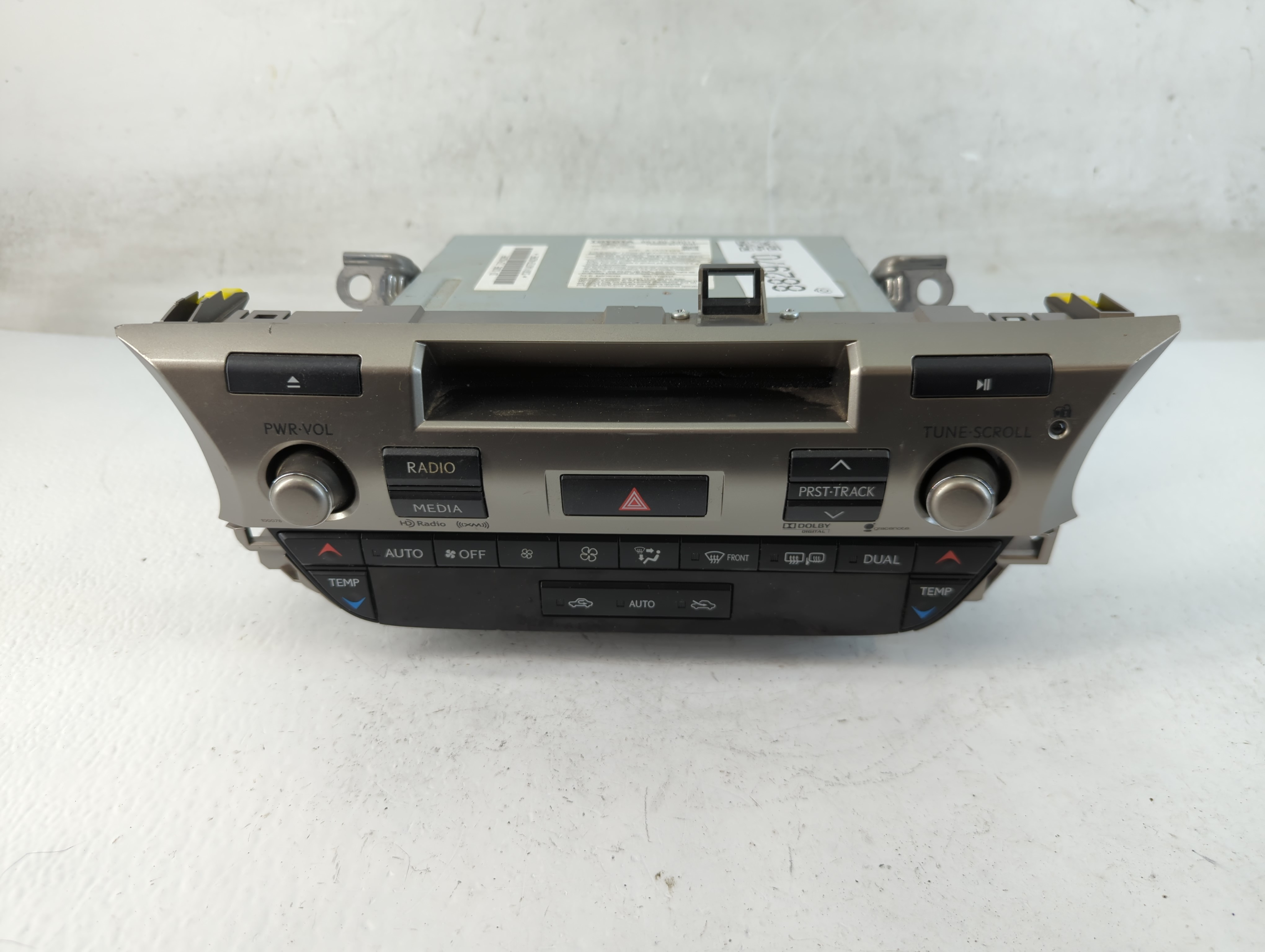 2013-2013 Lexus Es300h Am Fm Cd Player Radio Receiver 882970 - Oemusedautoparts1.com