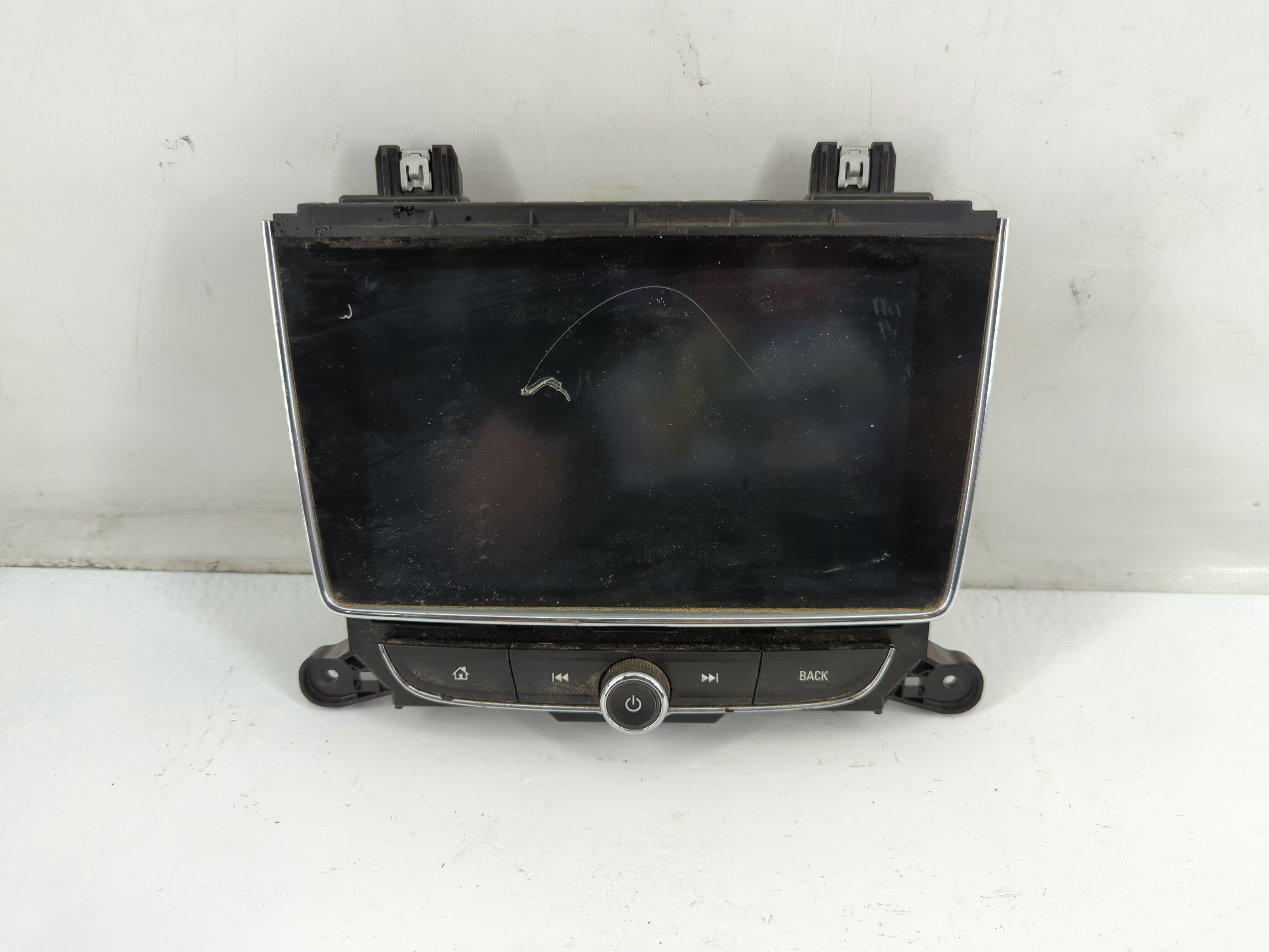 2017-2017 Buick Encore Am Fm Cd Player Radio Receiver 882980 - Oemusedautoparts1.com