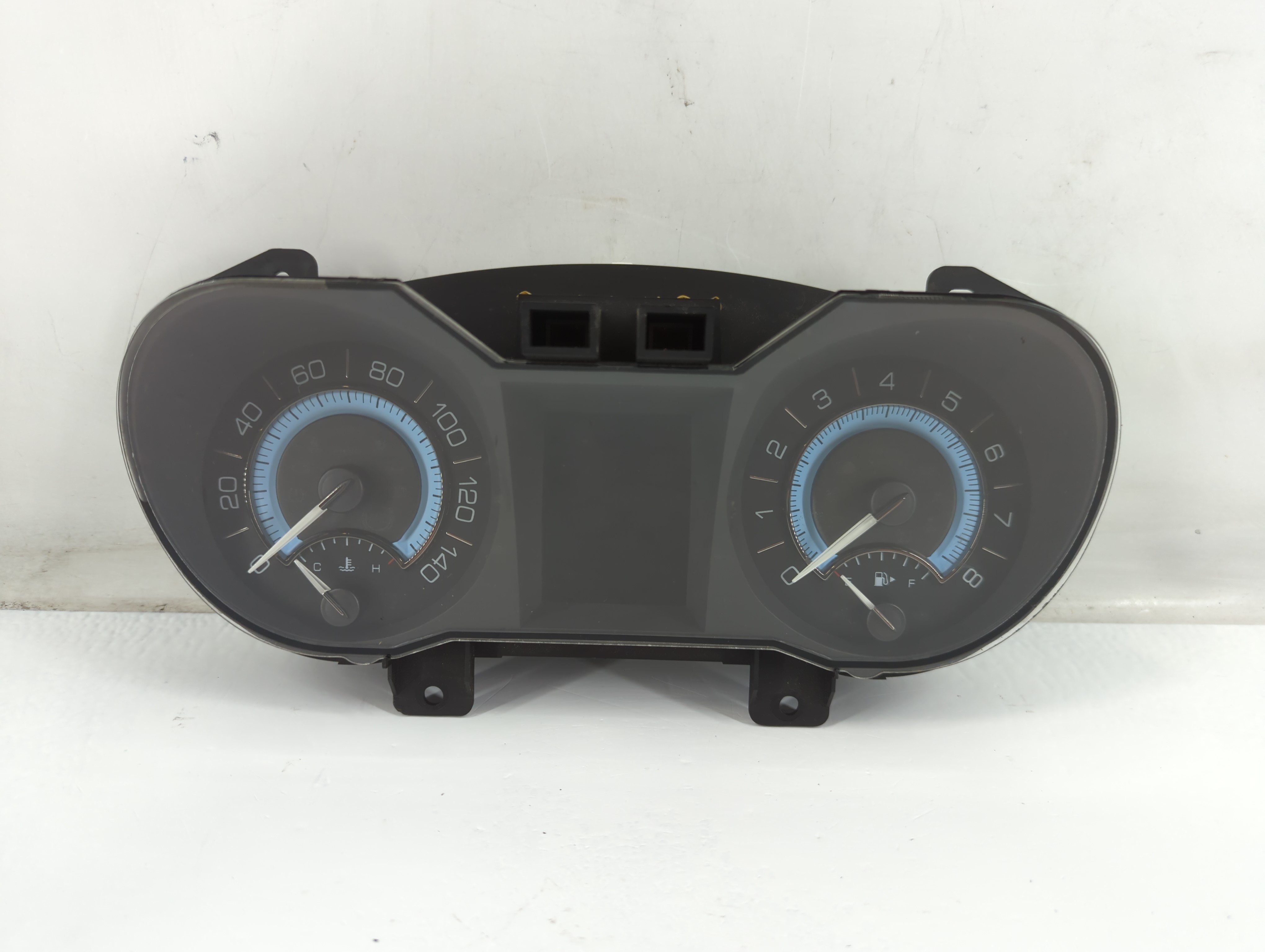 2010-2010 Buick Lacrosse Speedometer Instrument Cluster Gauges 882988 - Oemusedautoparts1.com