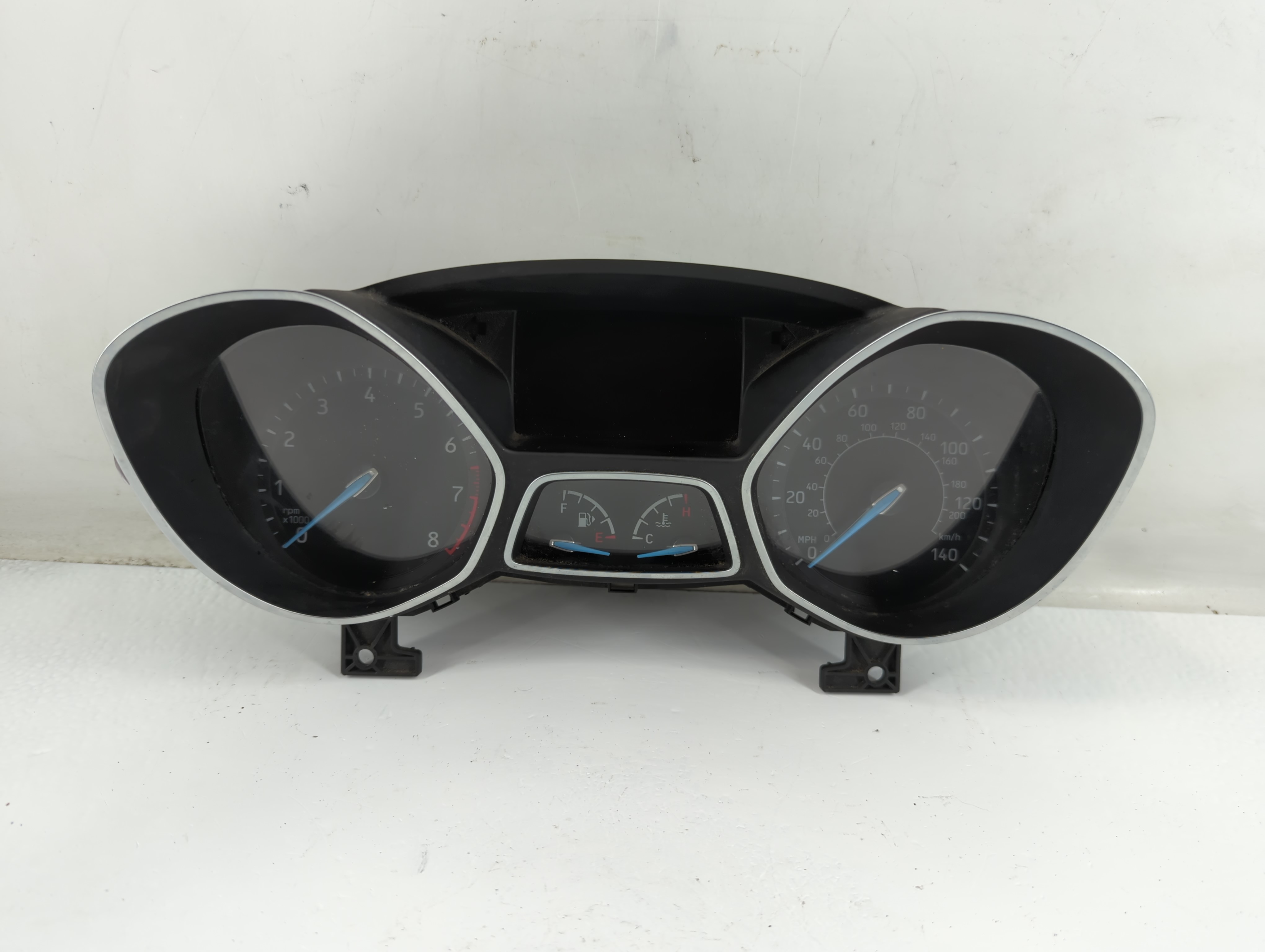 2017-2018 Ford Focus Speedometer Instrument Cluster Gauges 2625776 883020 - Oemusedautoparts1.com