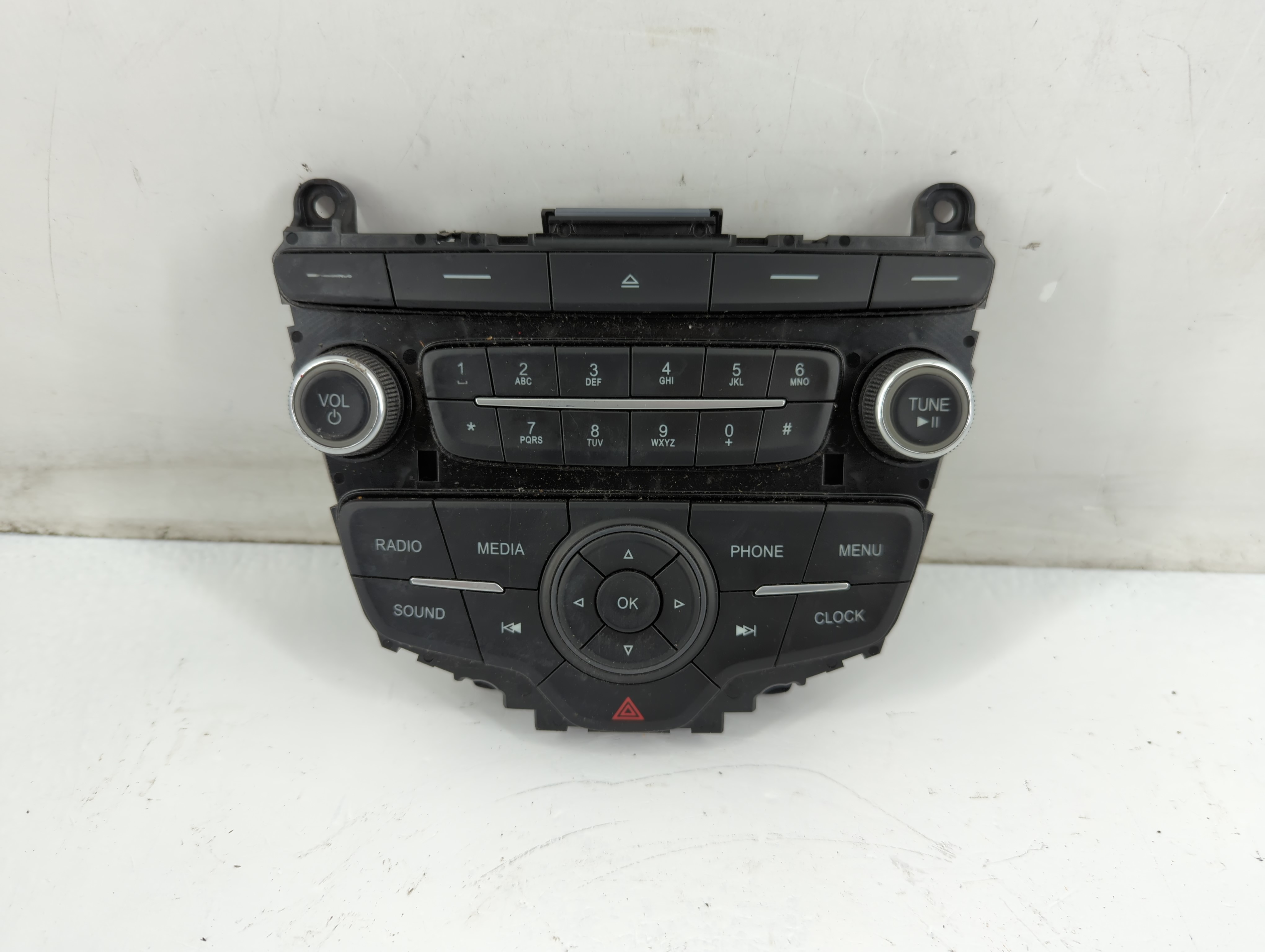 2017-2019 Ford Escape Am Fm Cd Player Radio Receiver 883162 - Oemusedautoparts1.com