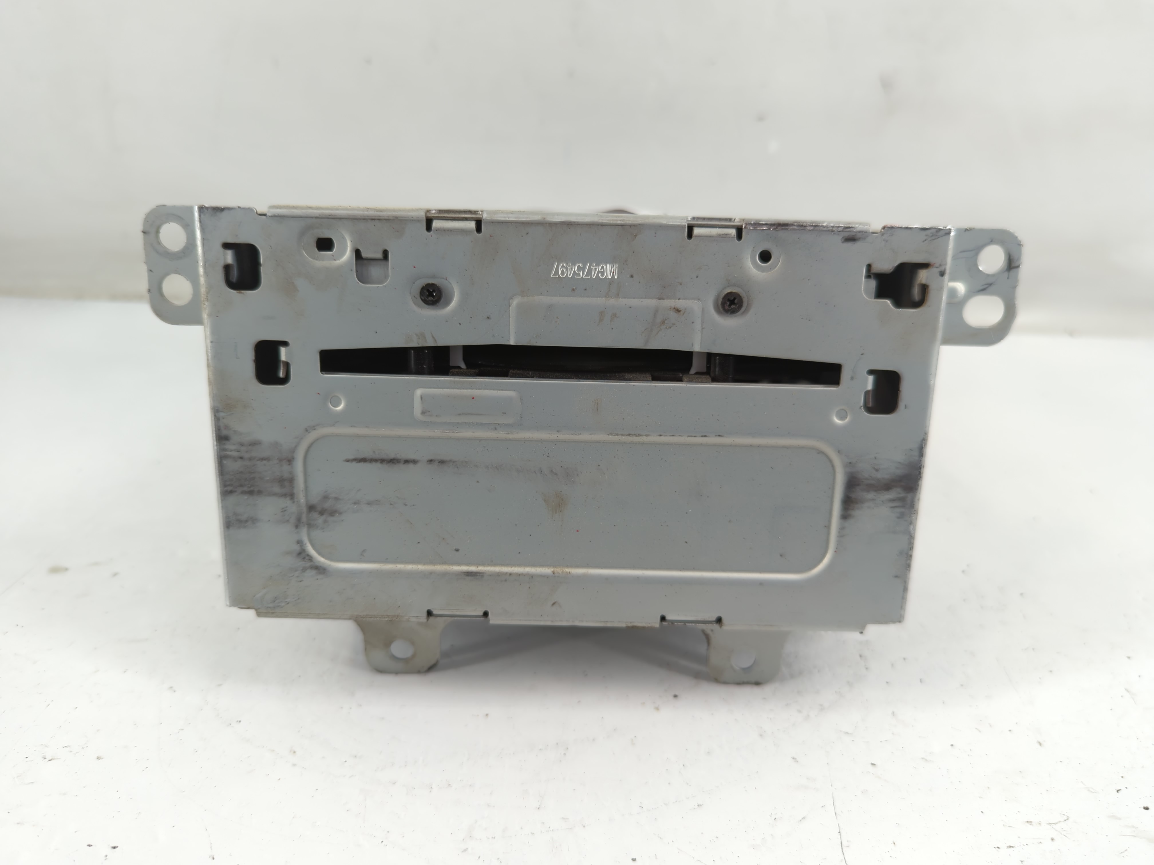 2013-2016 Chevrolet Cruze Am Fm Cd Player Radio Receiver 883165 - Oemusedautoparts1.com