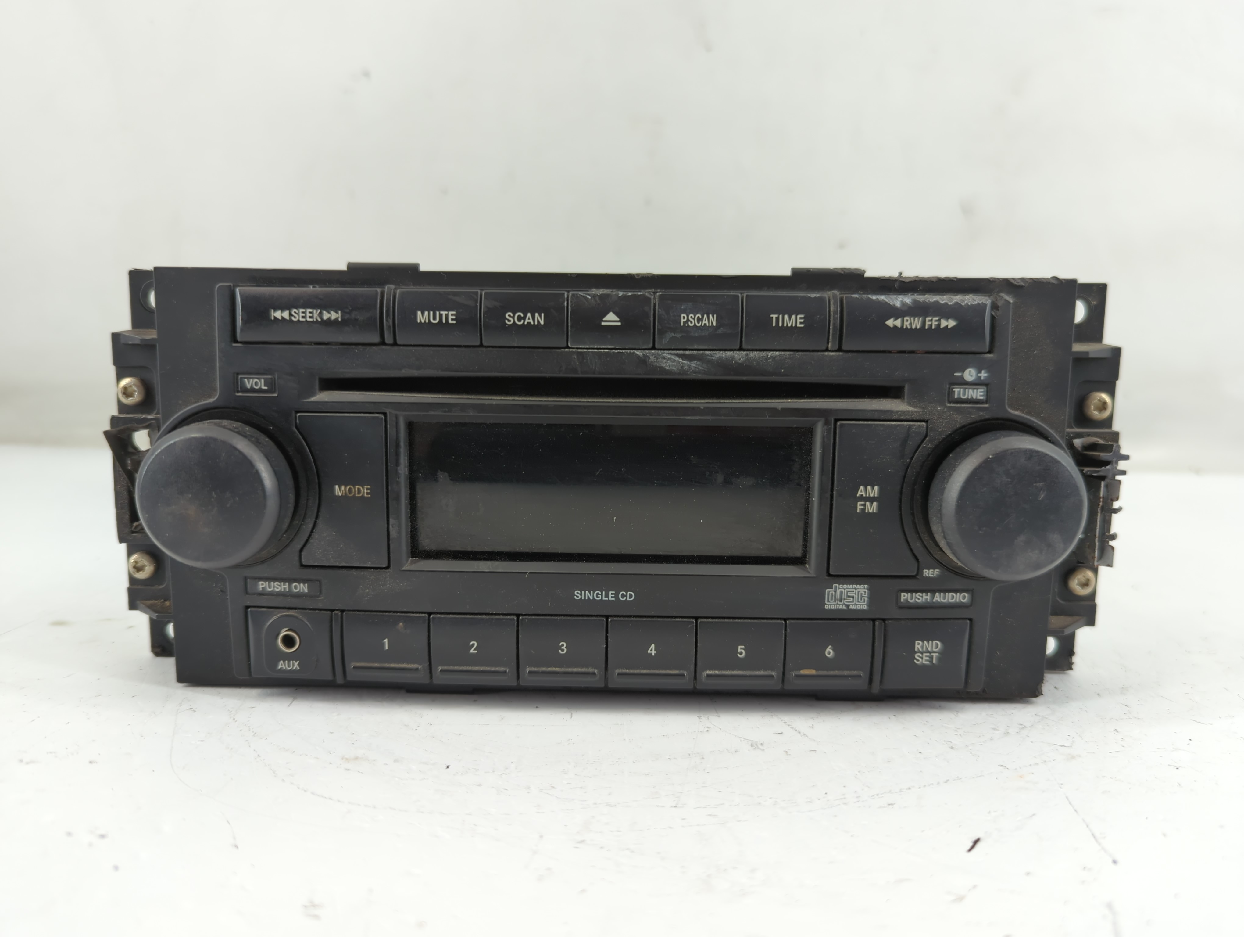 2006-2008 Dodge Ram 1500 Am Fm Cd Player Radio Receiver 883174 - Oemusedautoparts1.com